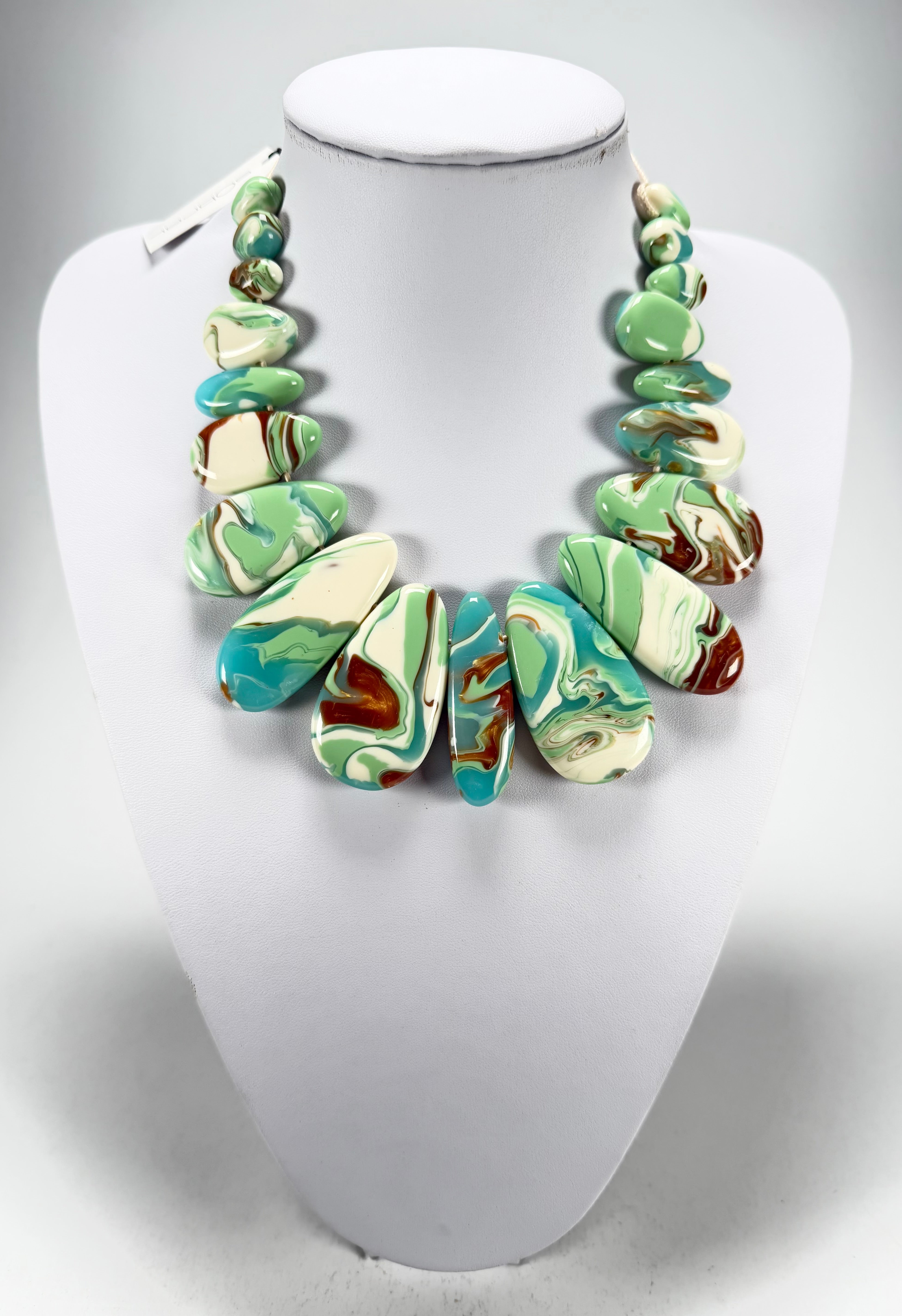 Sobral - Eteria "Marou" Resin Necklace ( 005422 )