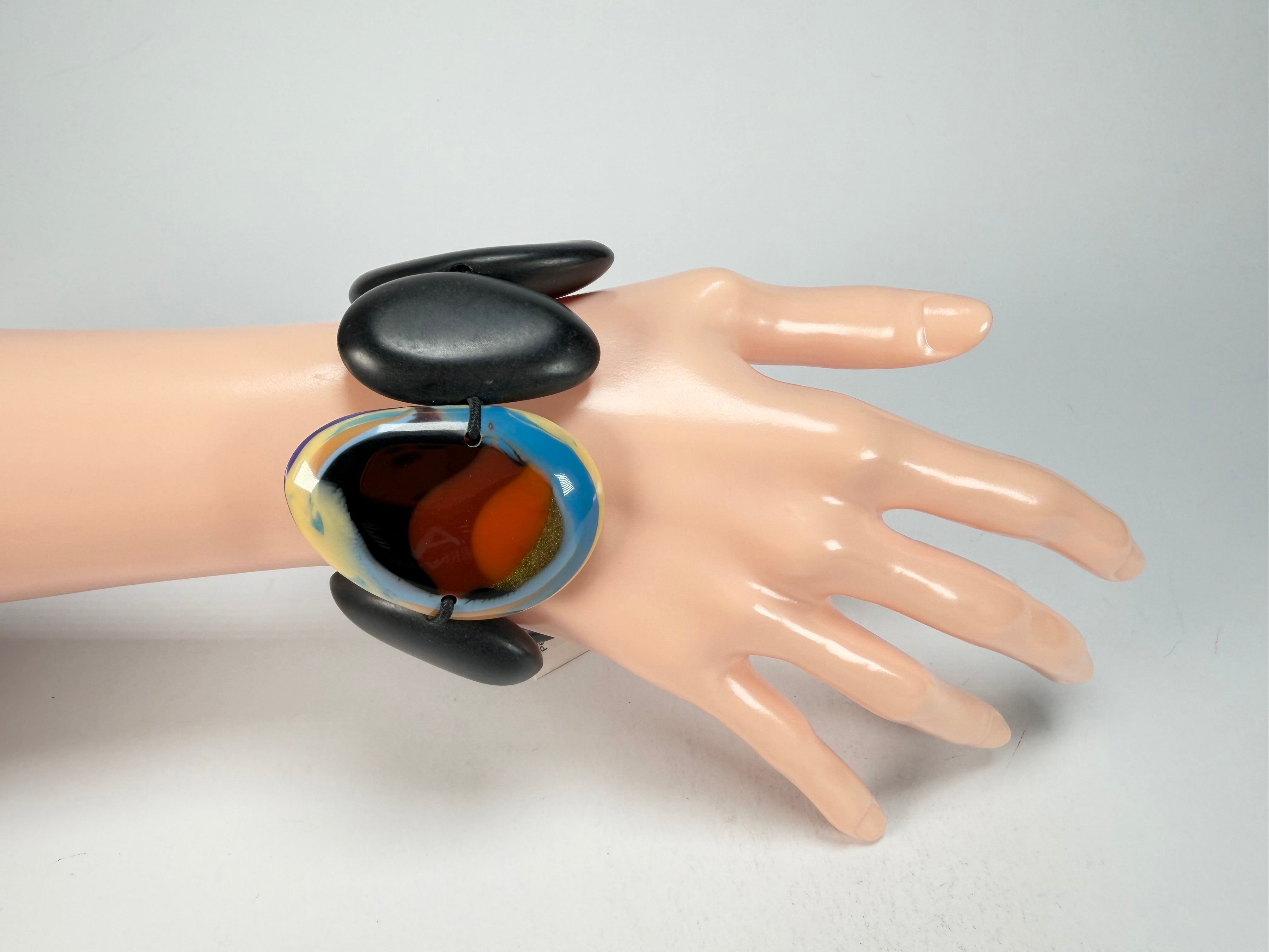 Sobral - Multi-Colour "Inspiração" K Matte Black Elasticated Resin Bracelet ( 003595 )