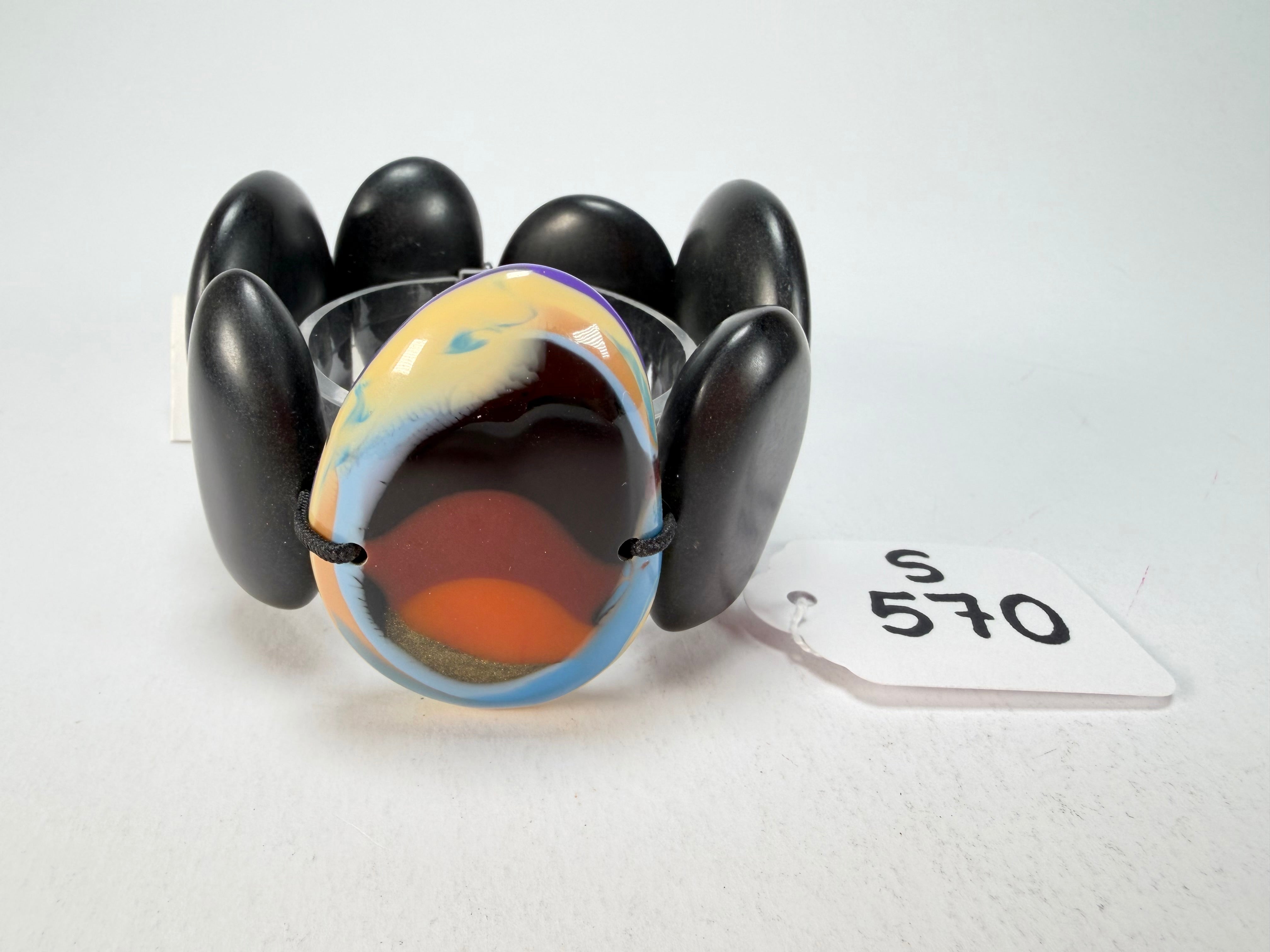 Sobral - Multi-Colour "Inspiração" K Matte Black Elasticated Resin Bracelet ( 003595 )