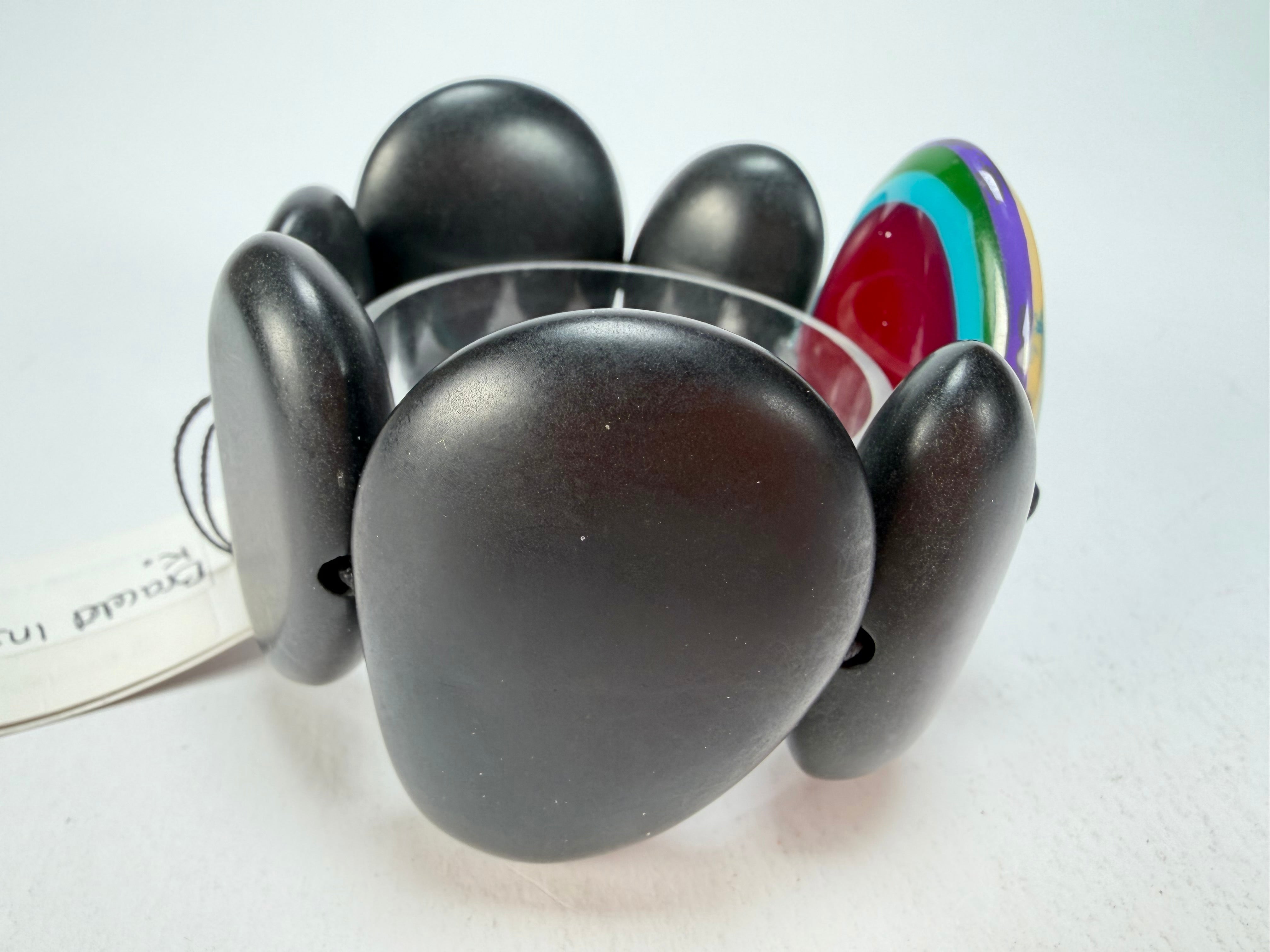 Sobral - Multi-Colour "Inspiração" K Matte Black Elasticated Resin Bracelet ( 003595 )