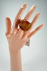 Sobral - Honey "Wave" Resin Ring ( 005325 ) - Size UK P / US 7.5