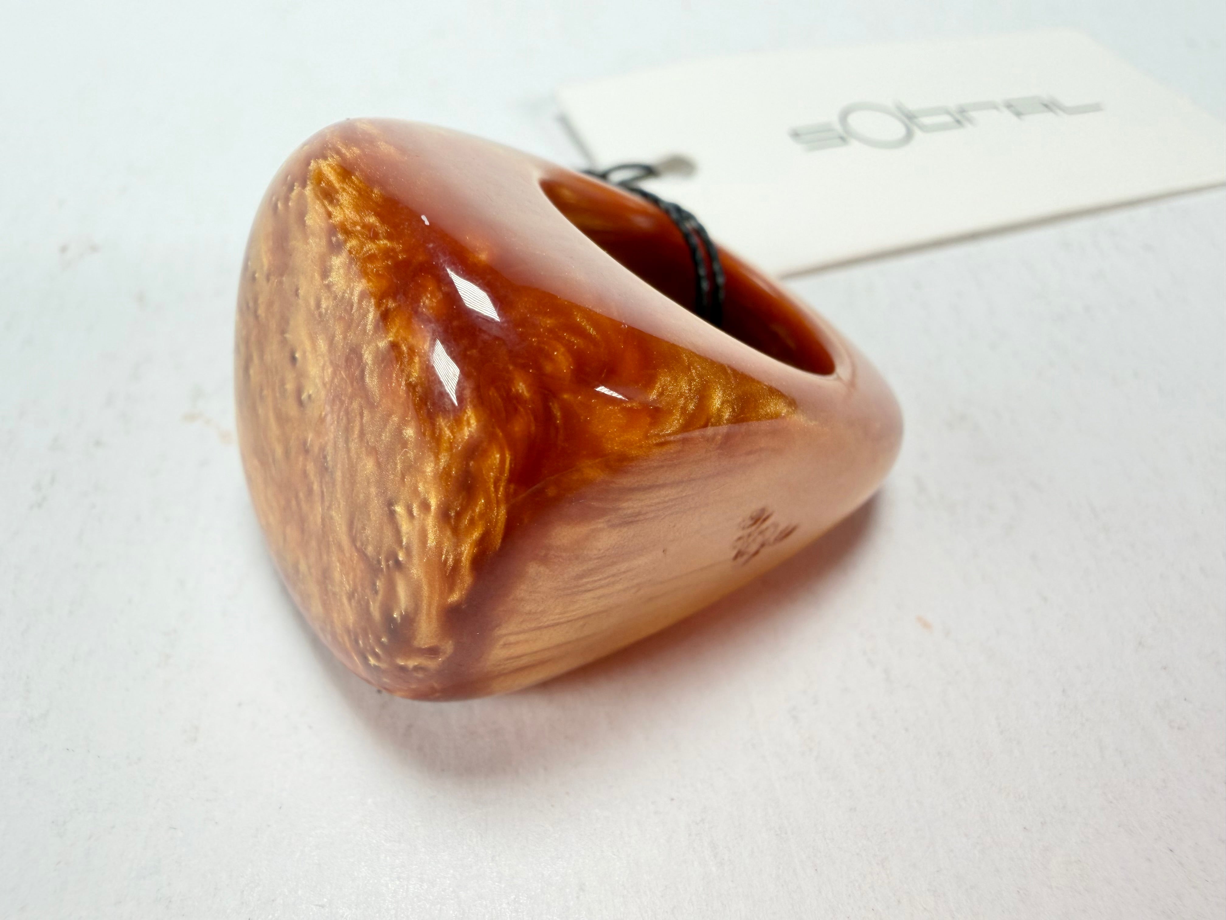 Sobral - Honey "Wave" Resin Ring ( 005325 ) - Size UK P / US 7.5
