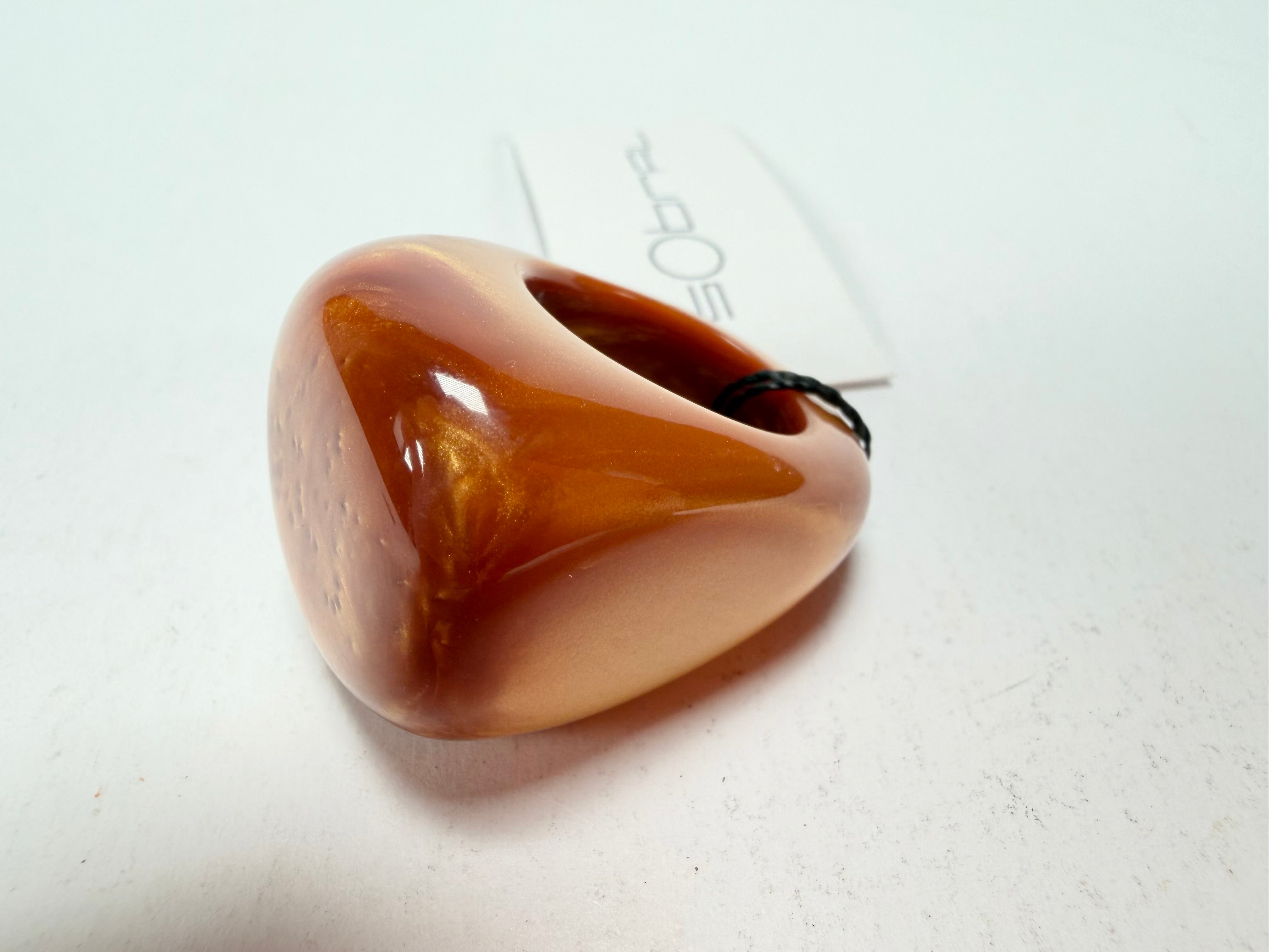 Sobral - Honey "Wave" Resin Ring ( 005325 ) - Size UK N / US 7