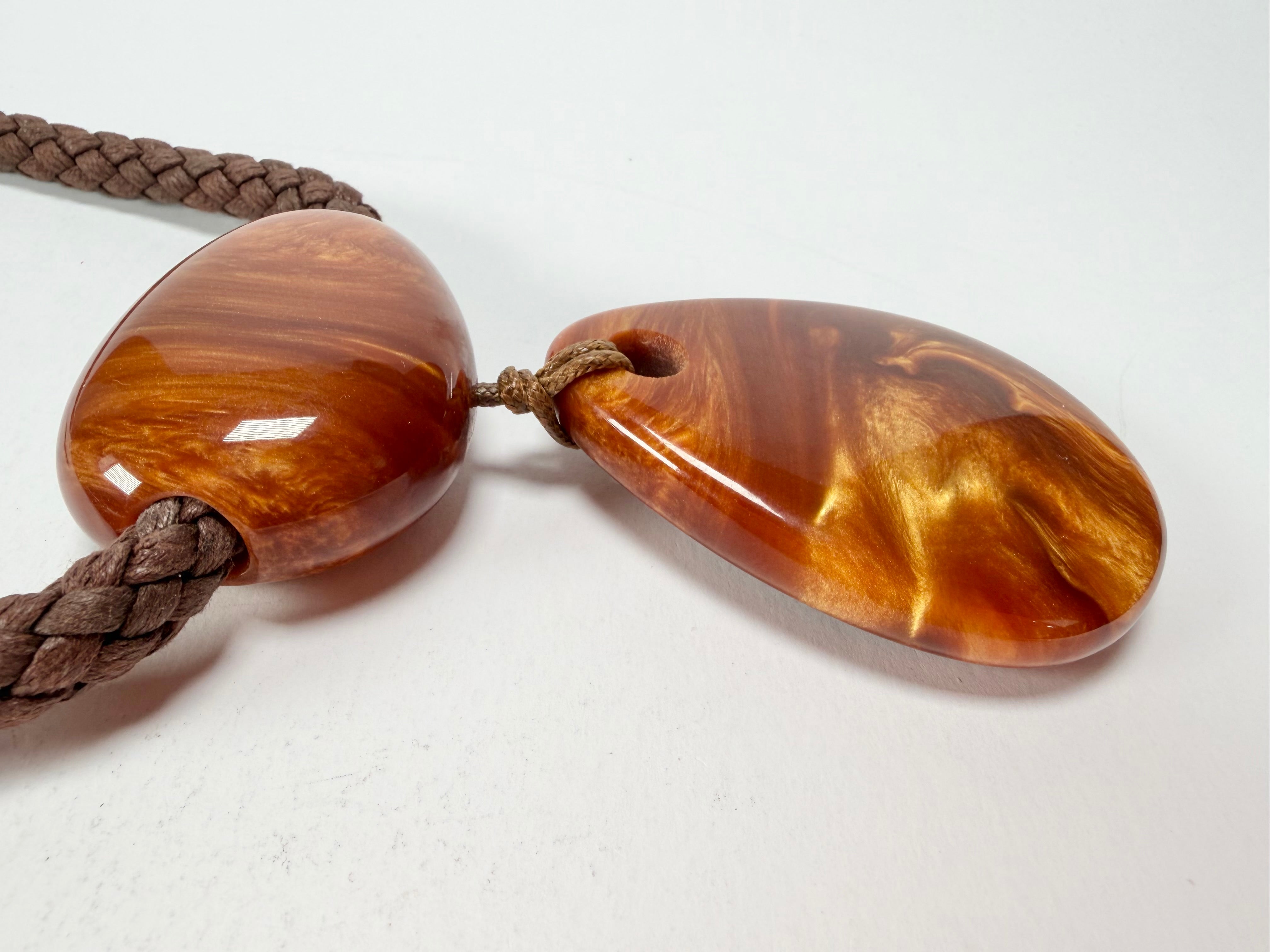 Sobral - Honey "Bee" Resin Necklace ( 005504 )