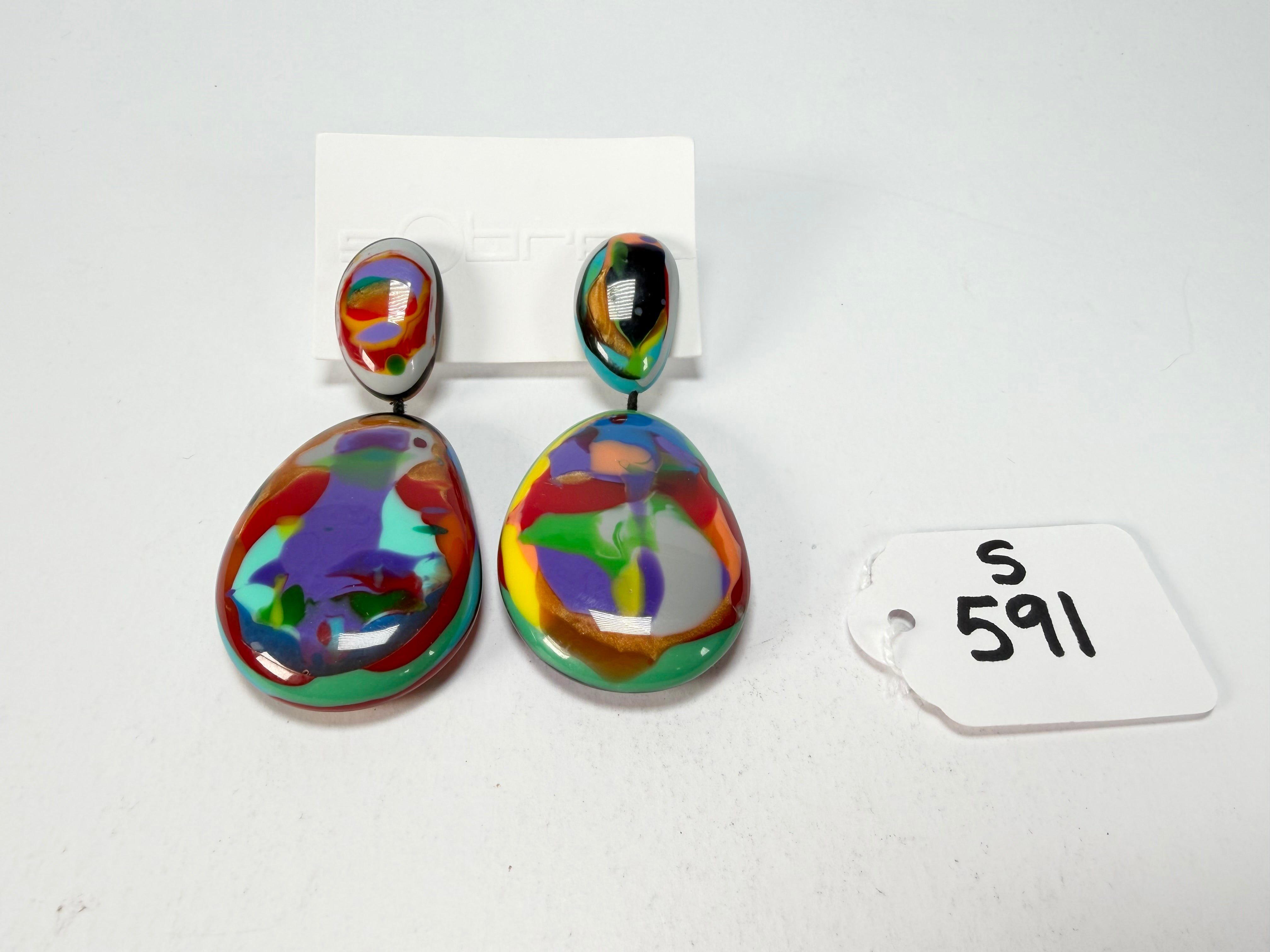 Sobral - Multi-Colour "Gabriele" Resin Earrings ( 003609 )