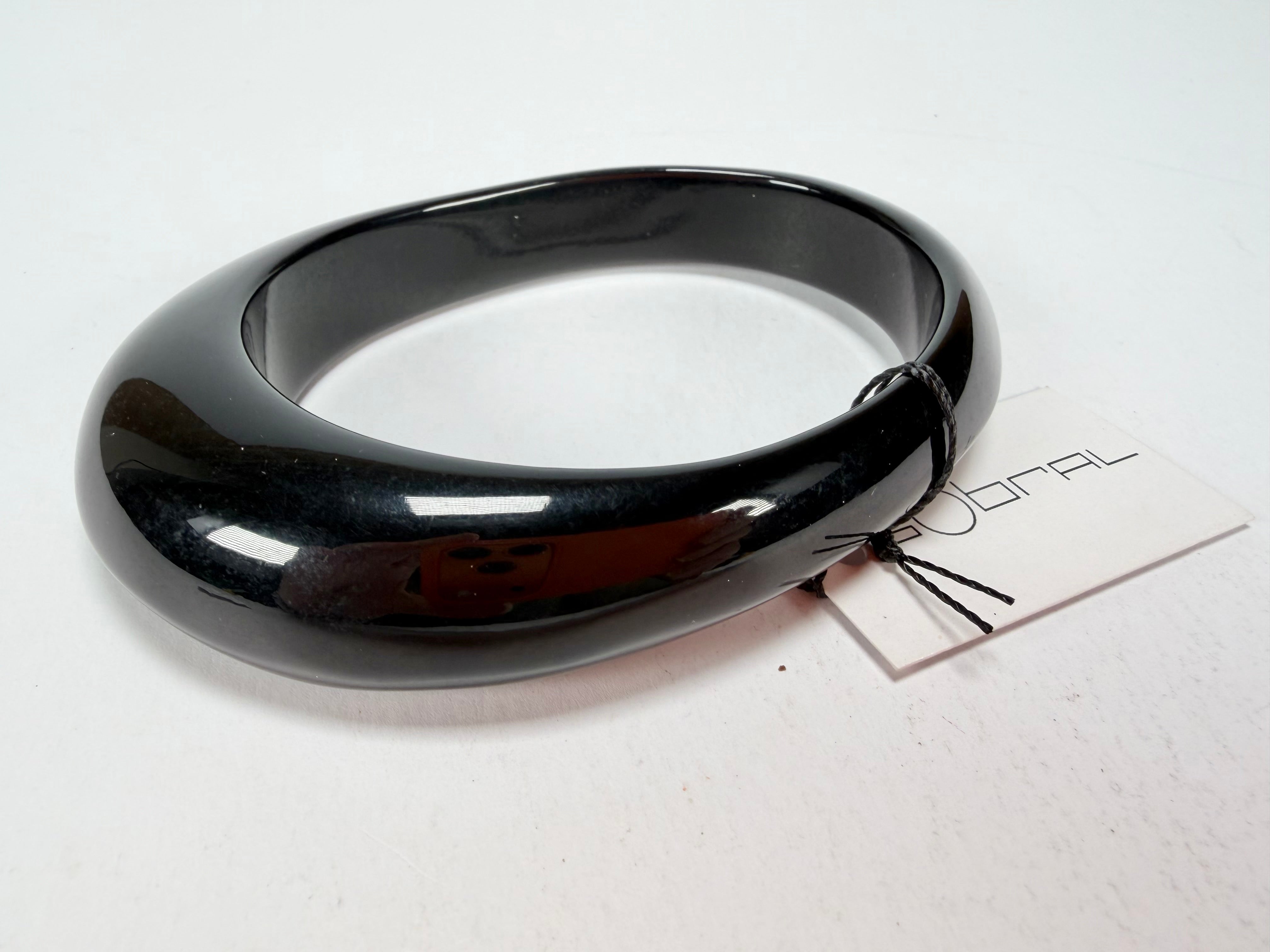 Sobral - Studio "Stacker " 3 Black Resin Solid Bangle Set ( 005161 )