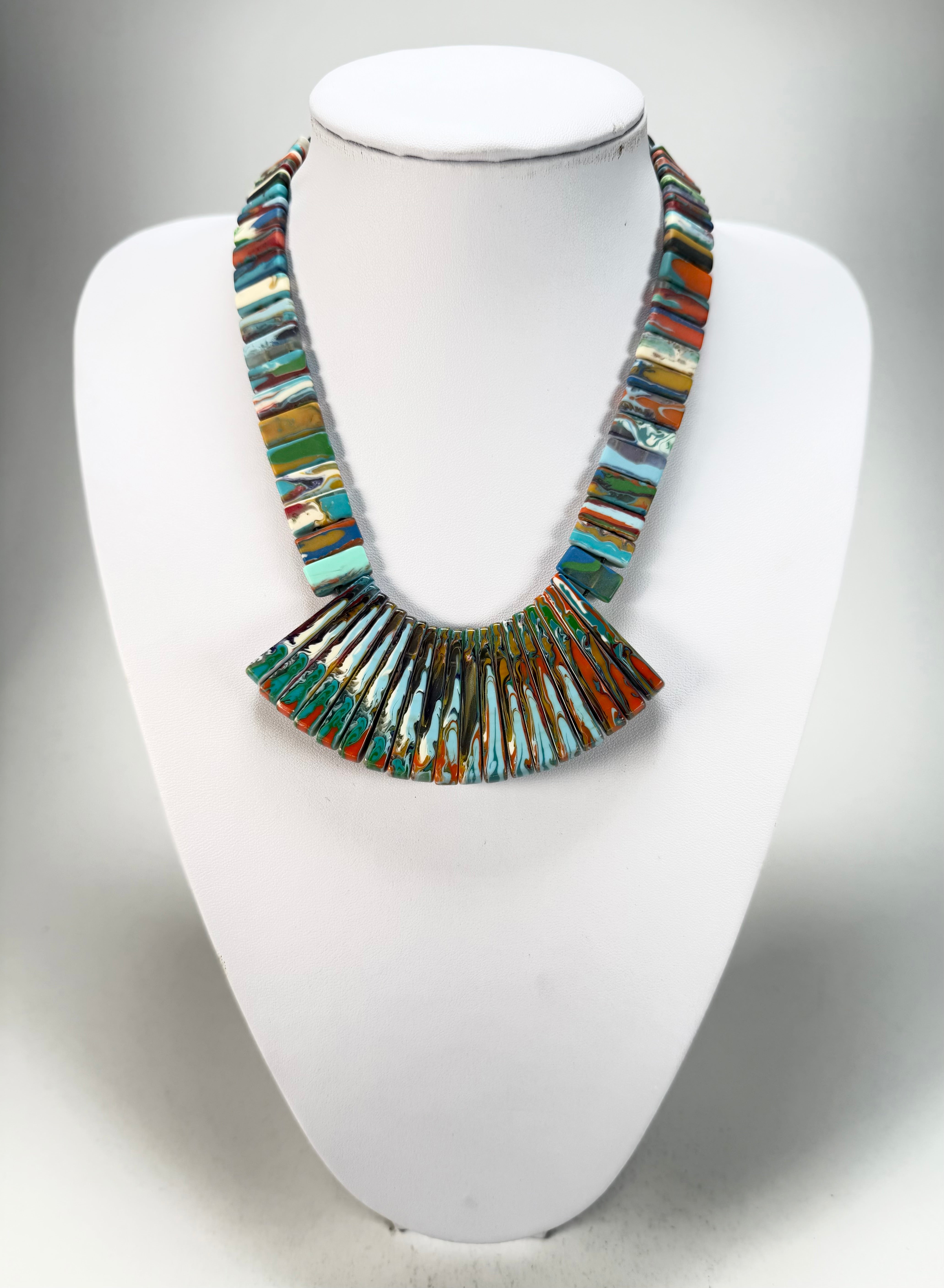 Sobral - Multi-Colour "Ticuna" Pollock Resin Necklace ( 004869 )
