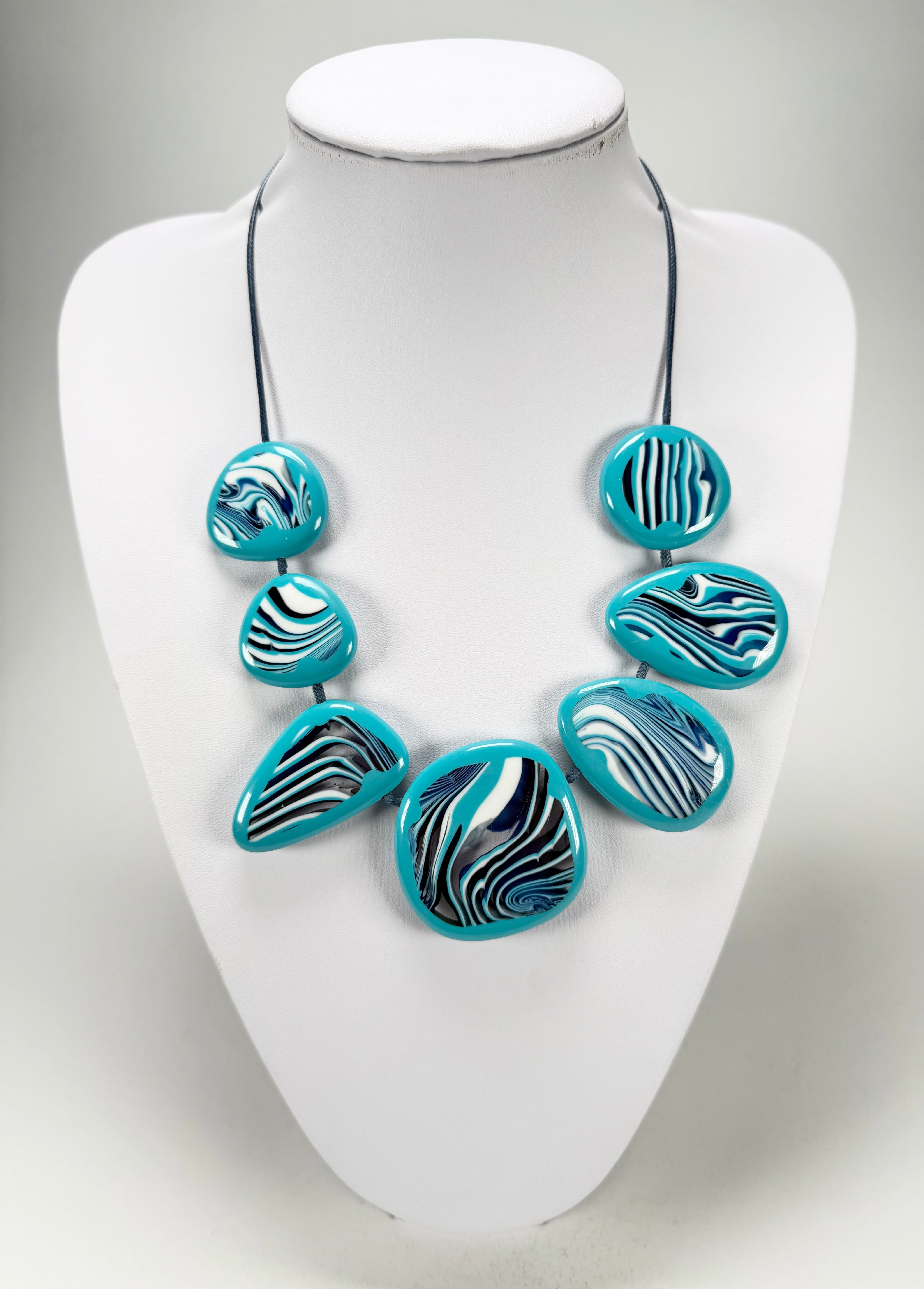 Sobral - Studio Creation "Aqua Zebra Print" Resin Necklace ( 000000 )
