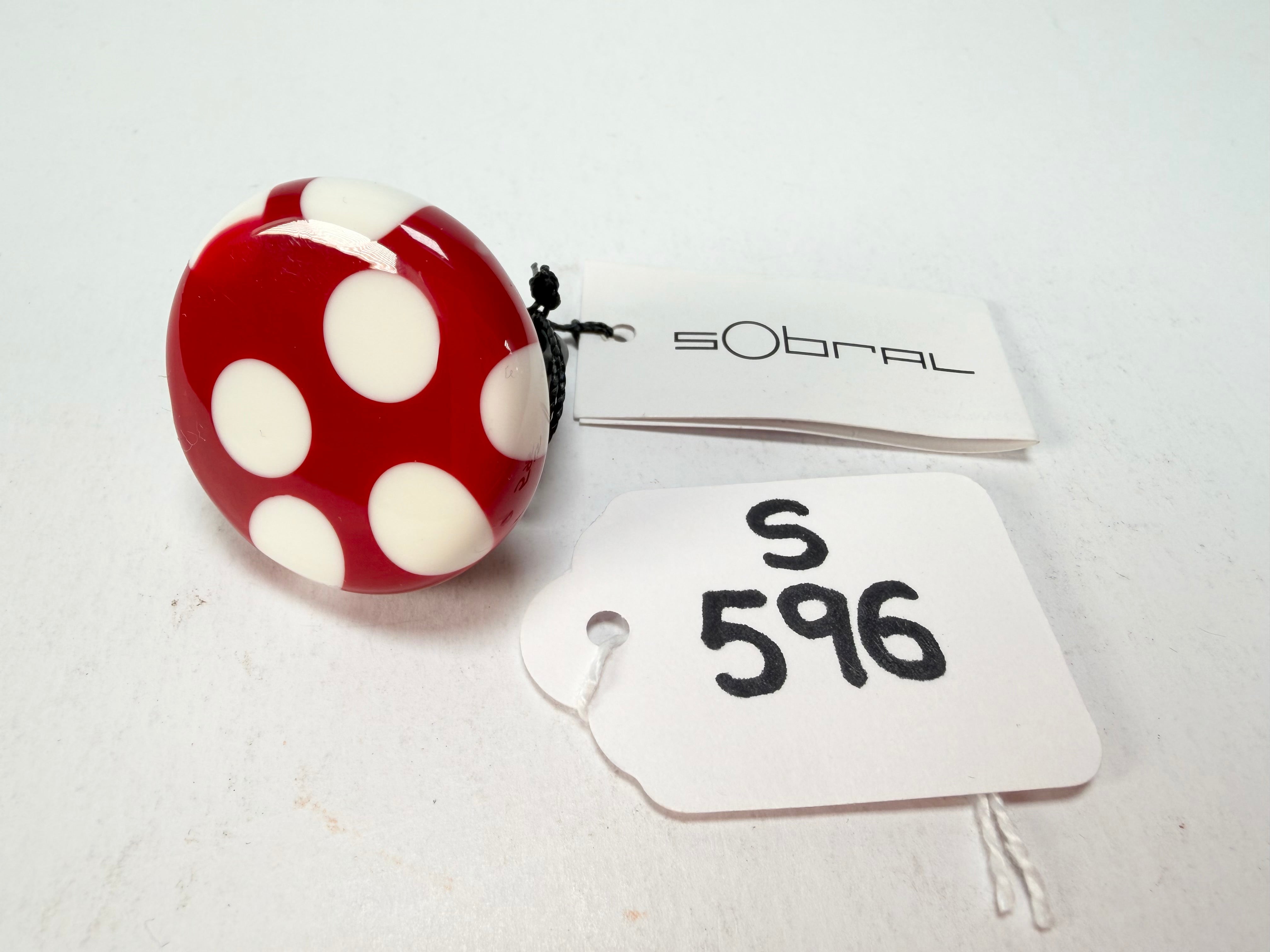 Sobral - Dots "Dots" Red & White Resin Ring ( 005354 ) - Size UK Q / US 8