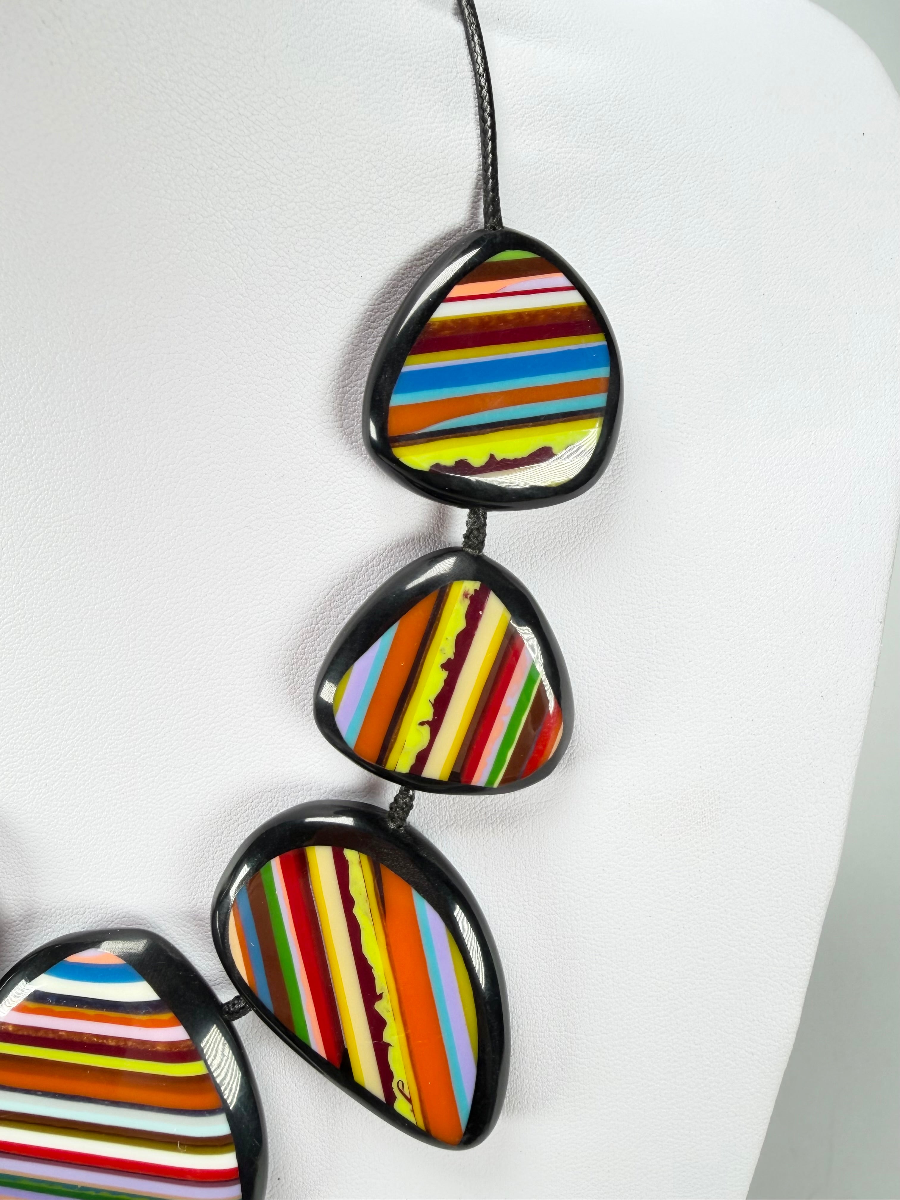 Sobral - Studio Creation "Pop Art" Resin Necklace ( 000000 )