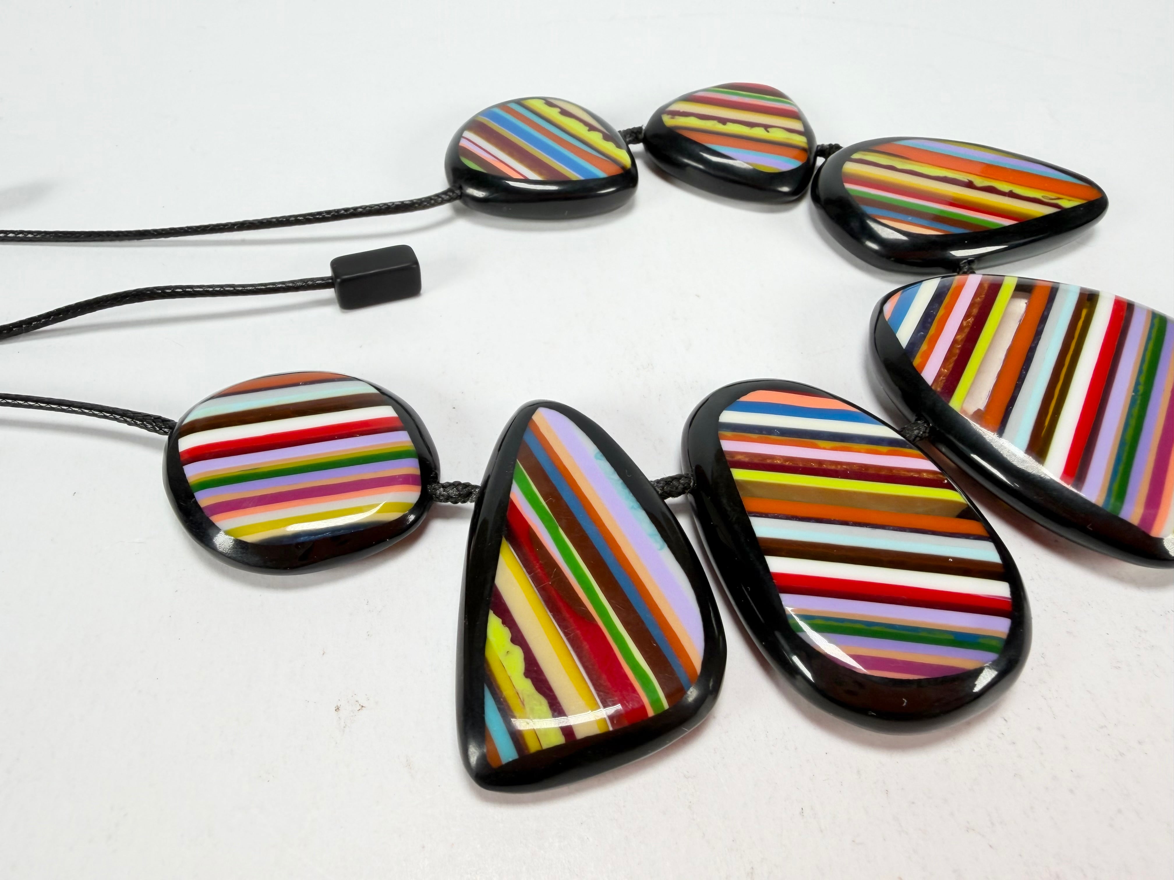 Sobral - Studio Creation "Pop Art" Resin Necklace ( 000000 )