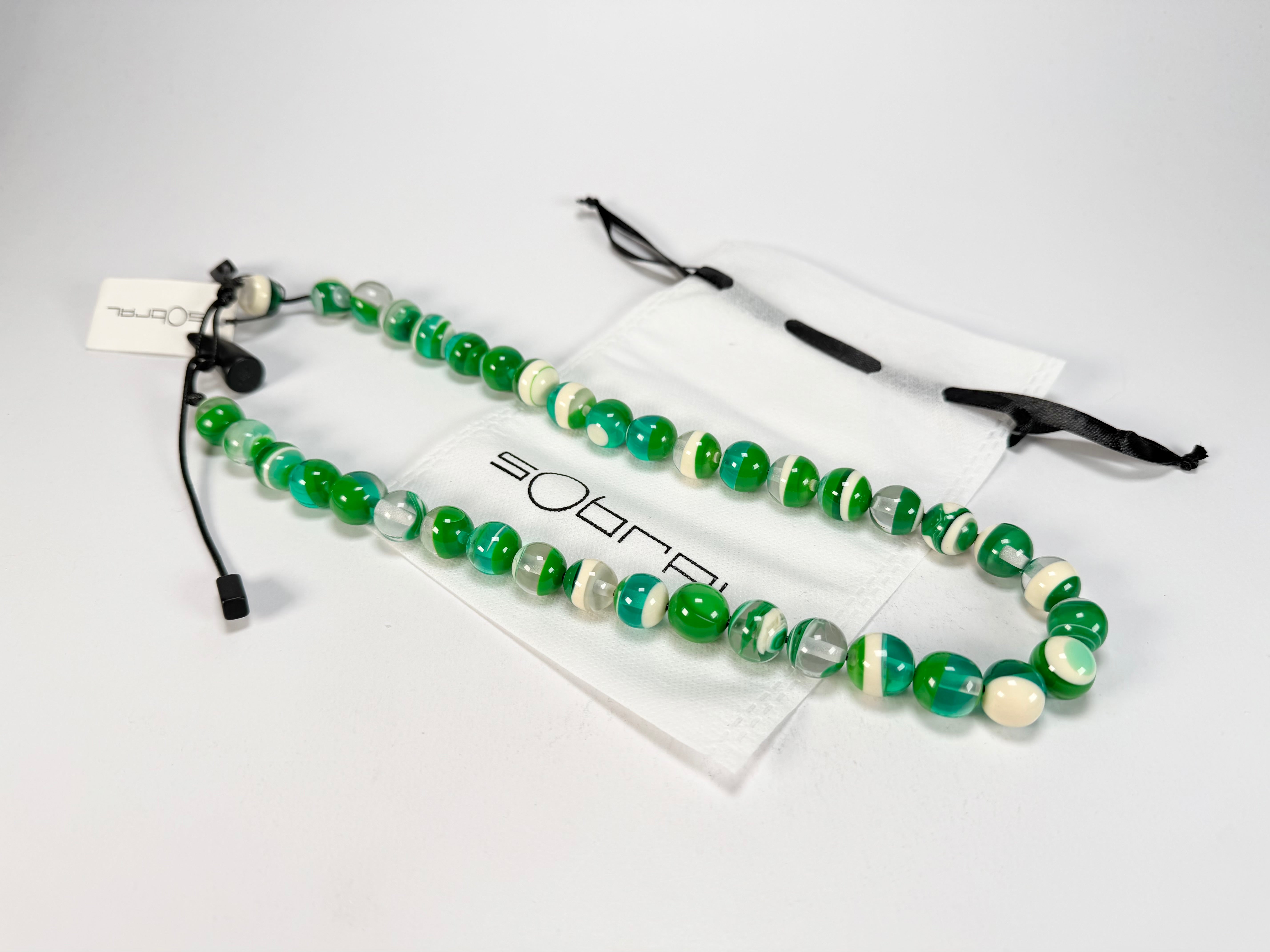 Sobral - Planets "Saturno" Studio Creation Short Green Resin Necklace ( 000000 )