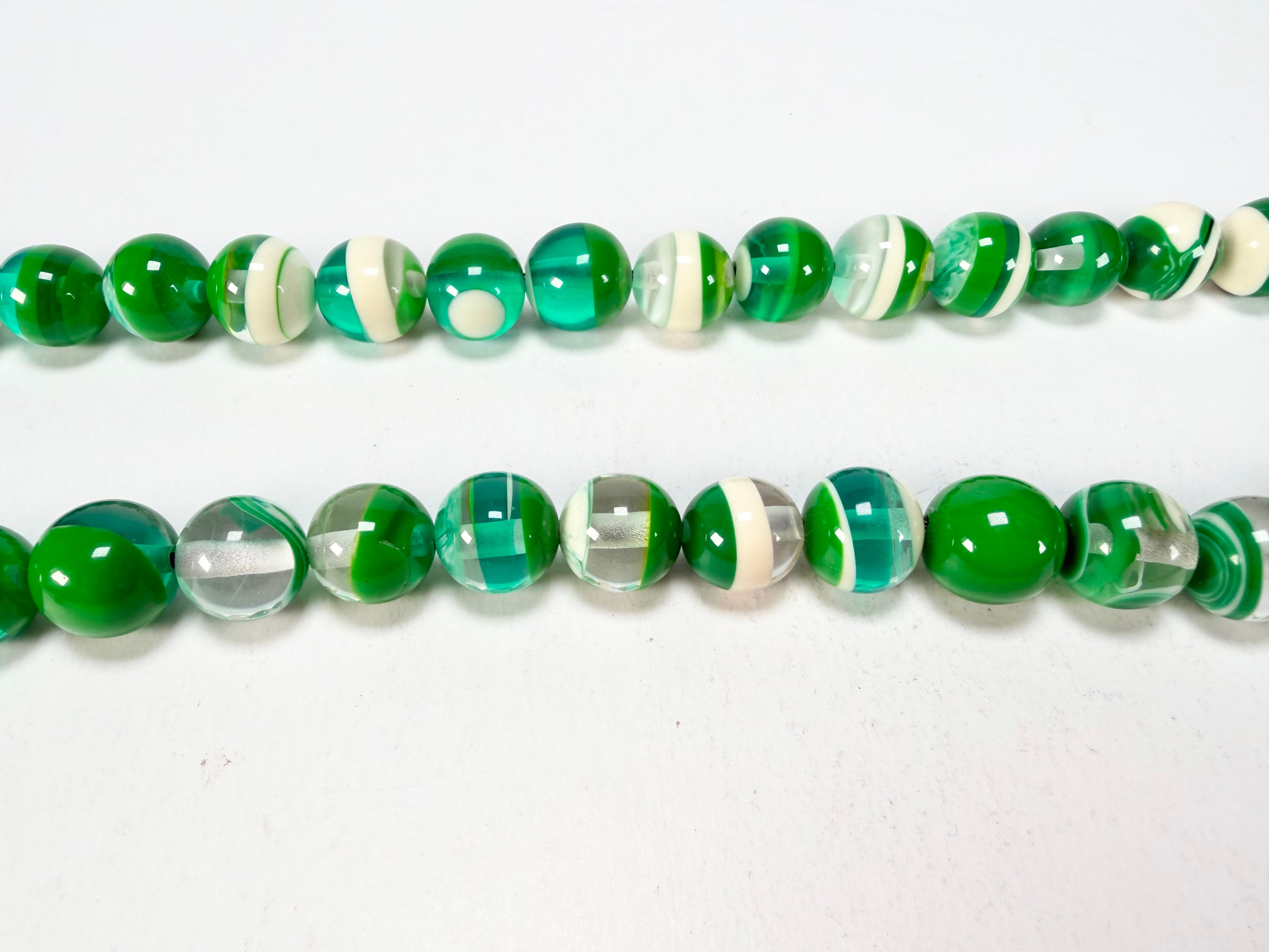 Sobral - Planets "Saturno" Studio Creation Short Green Resin Necklace ( 000000 )