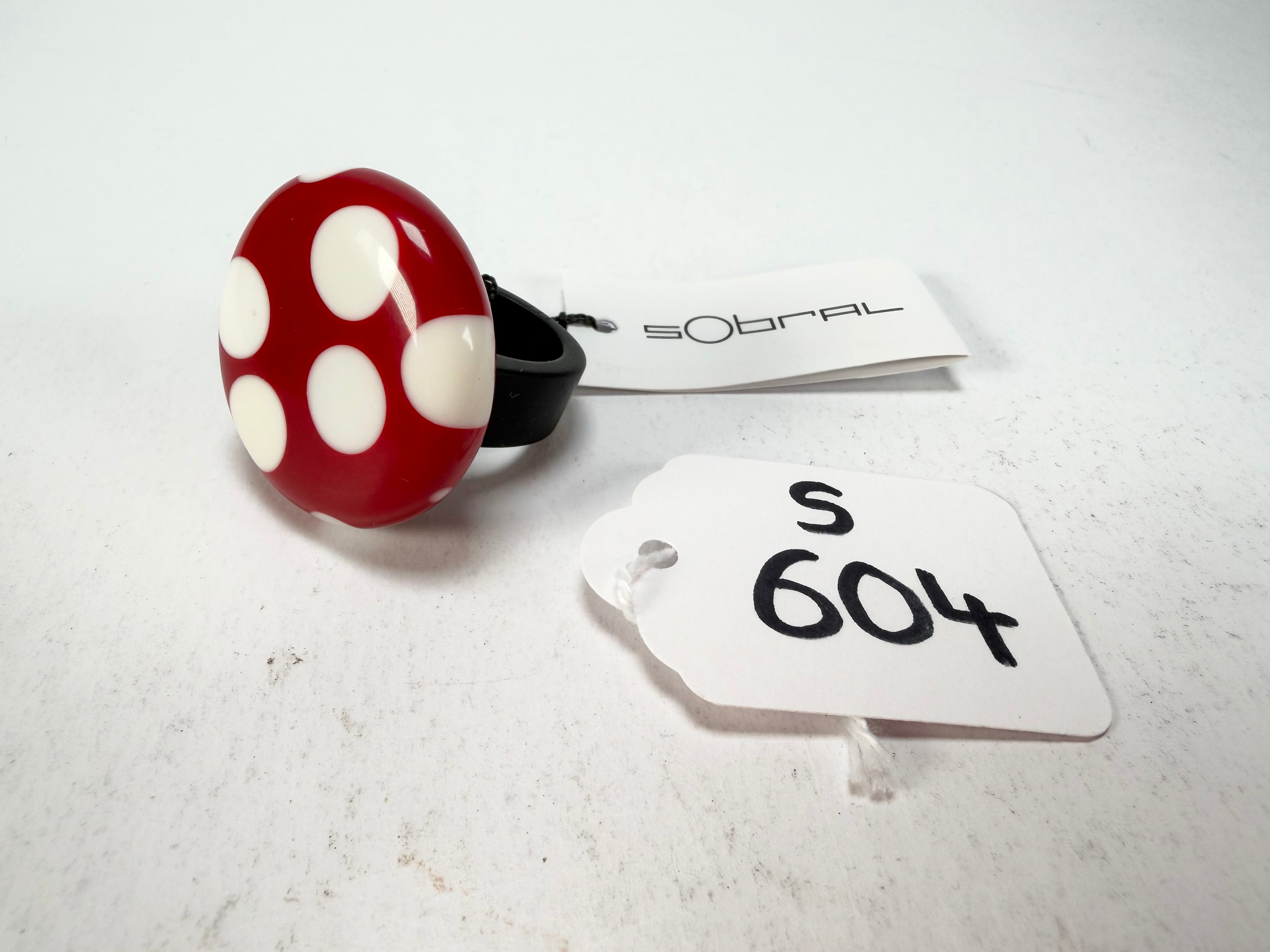 Sobral - Dots "Dots" Red & White Resin Ring ( 005354 ) - Size UK S / US 9
