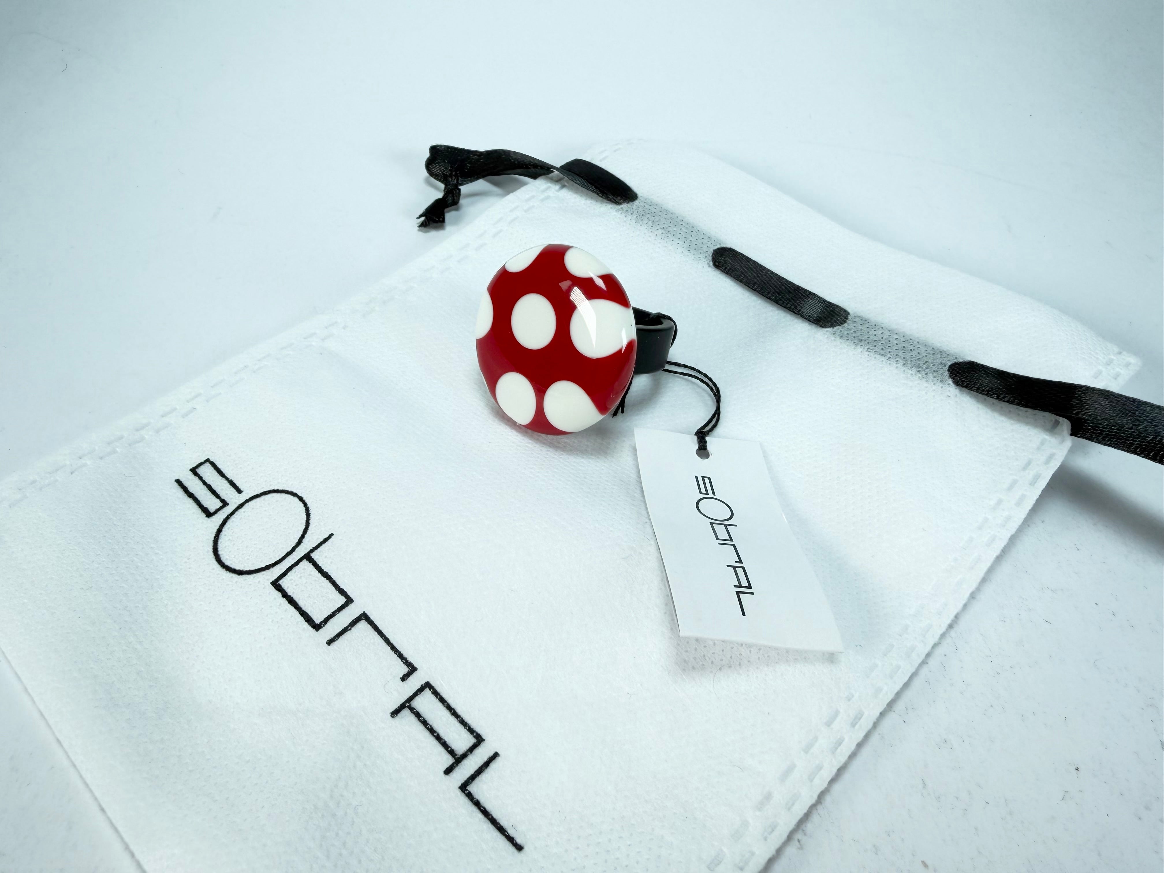 Sobral - Dots "Dots" Red & White Resin Ring ( 005354 ) - Size UK U / US 10