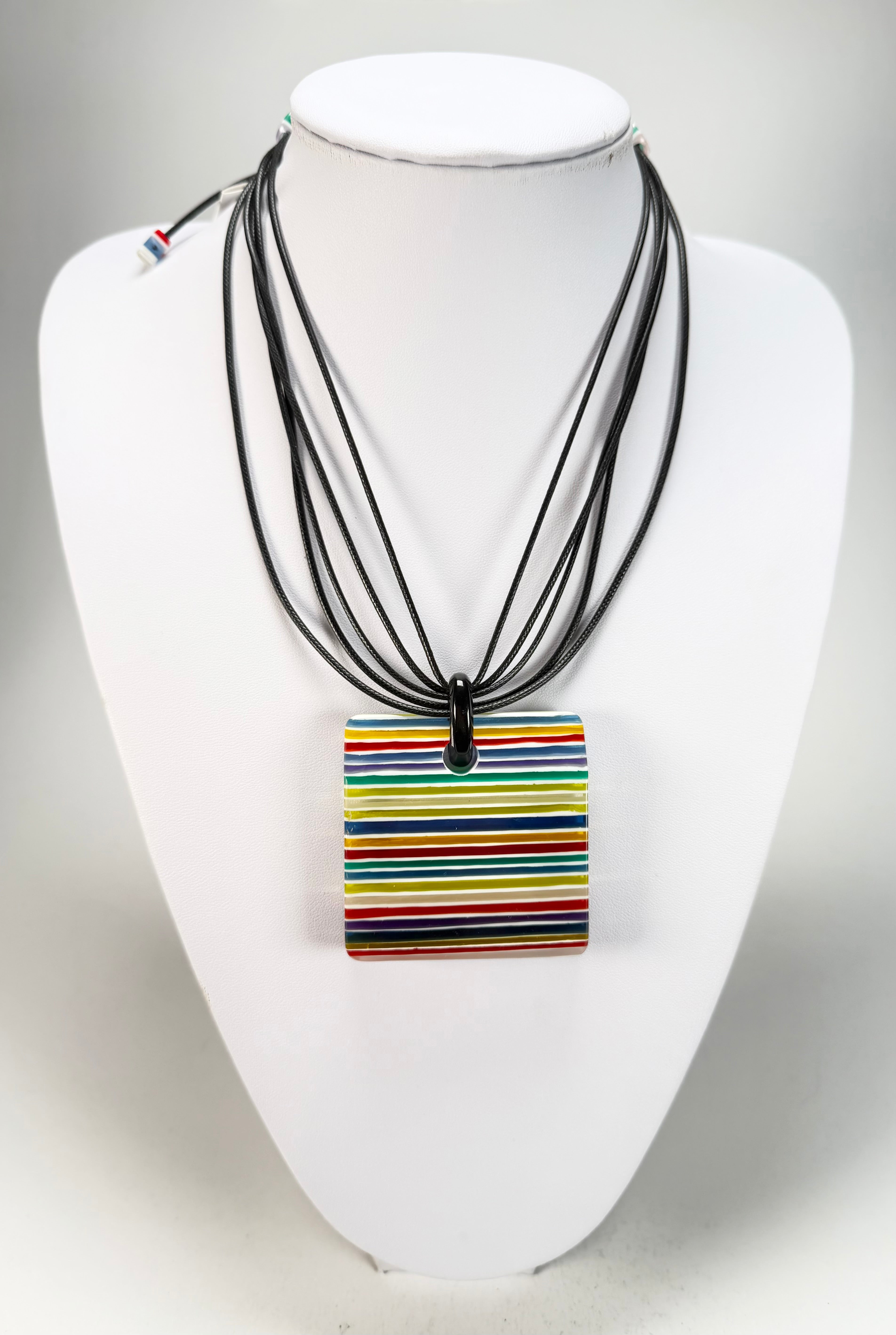 Sobral - Candy Pop "Fyrkant" Studio Creation Resin Necklace ( 000000 )