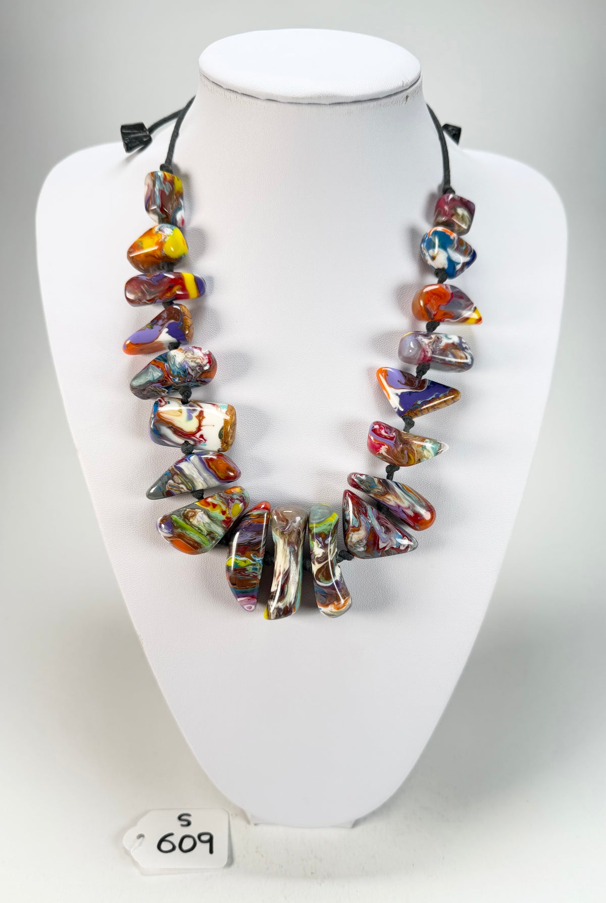 Sobral - Multi-Colour "Jagged" Studio Creation Pollock Resin Necklace ( 000000 )