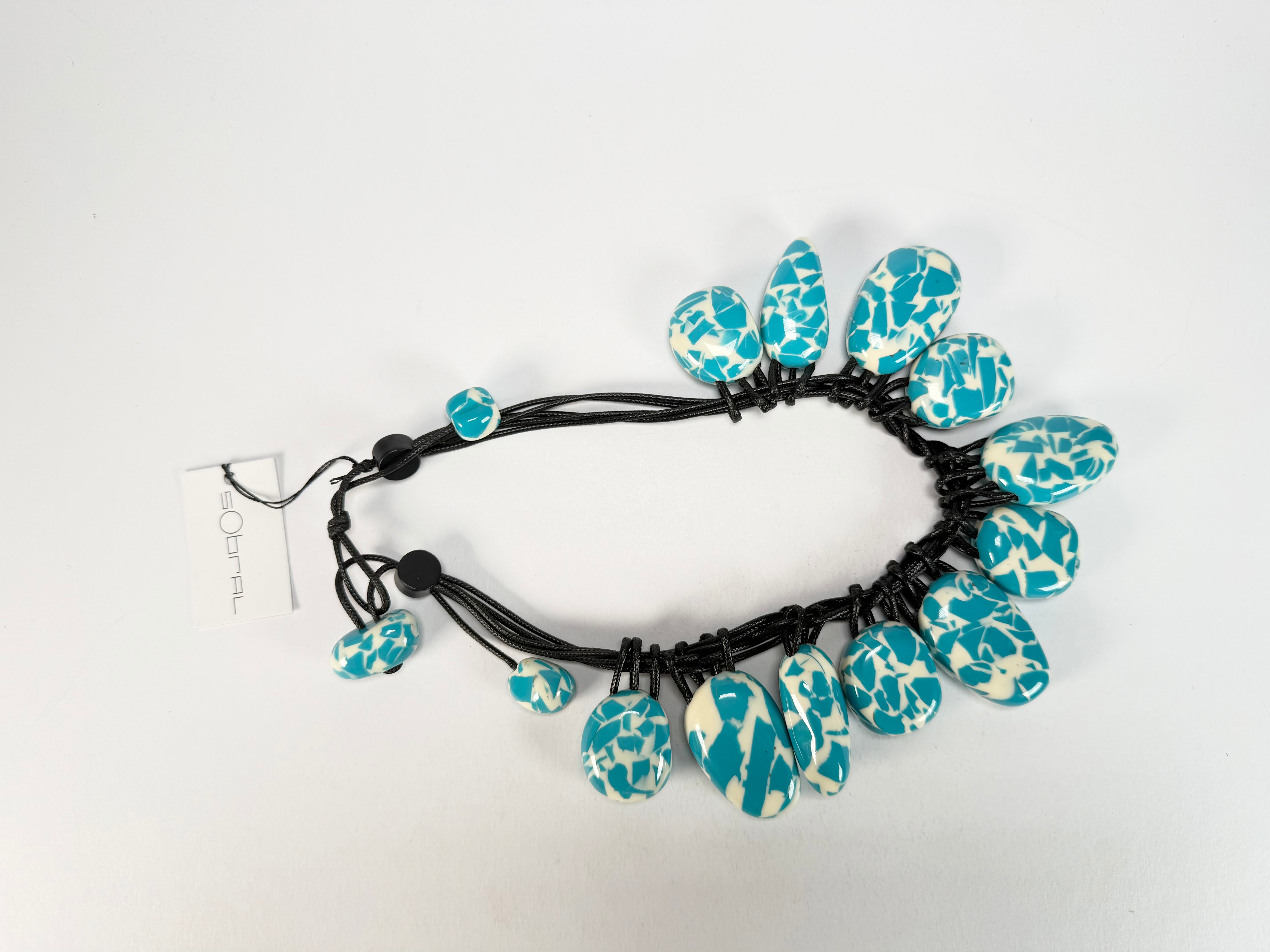 Sobral - Studio Creation "Fragments" Blue & White Resin Necklace ( 000000 )