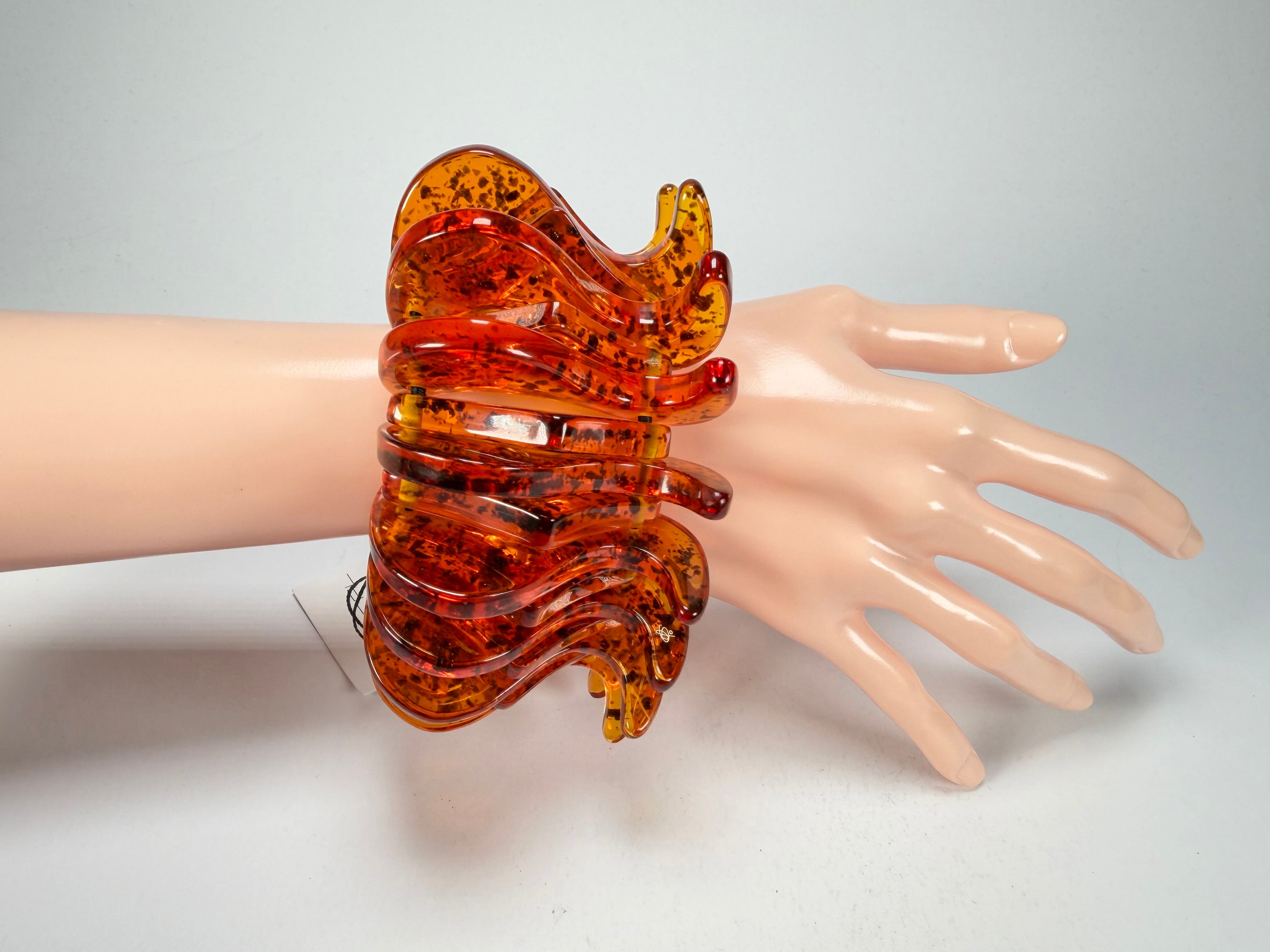 Sobral - Amber "Cogumelo" Studio Creation Elasticated Resin Bracelet ( 000000 )