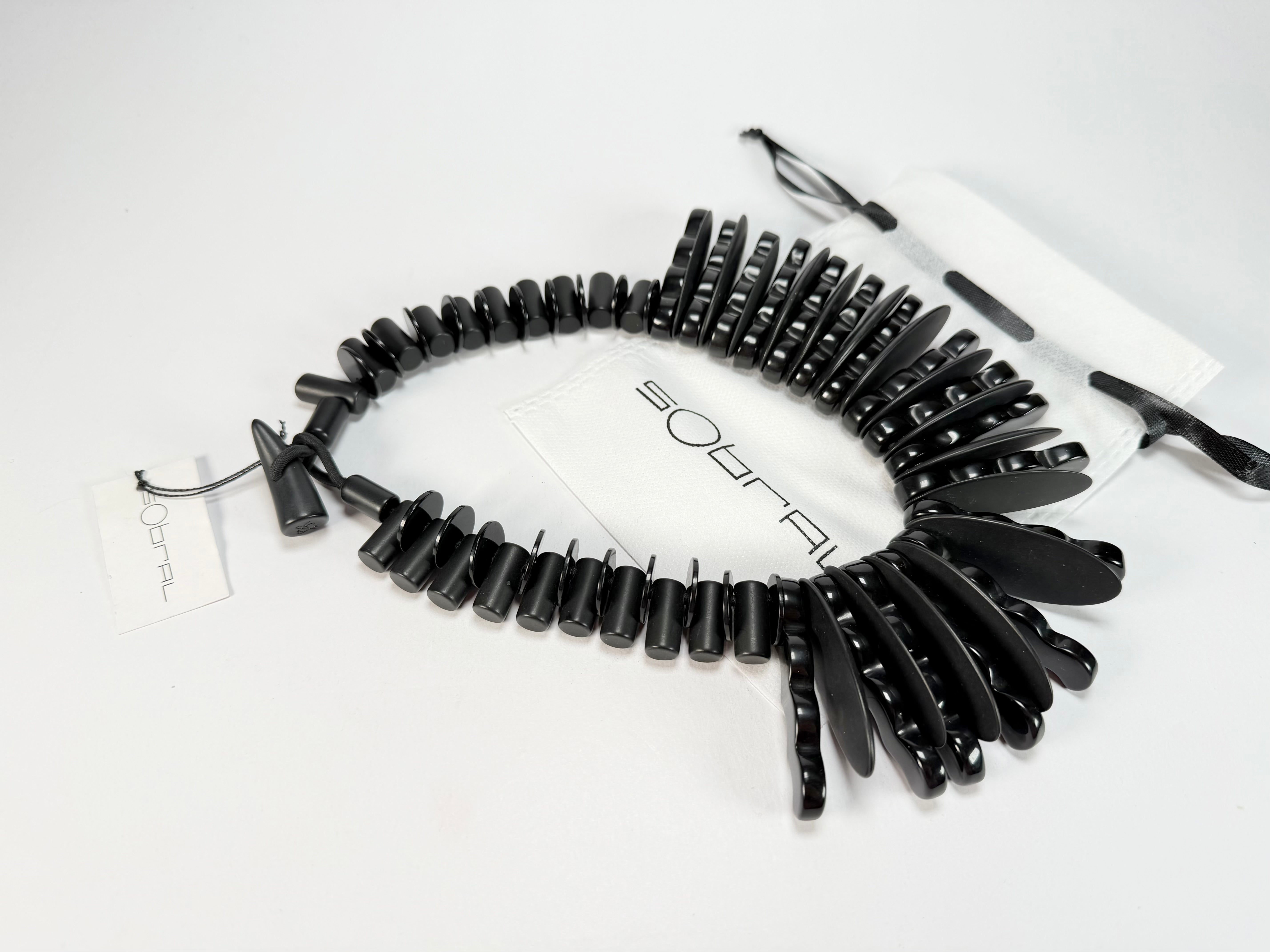 Sobral - Studio Creation "Ribera" Black Resin Necklace ( 000000 )