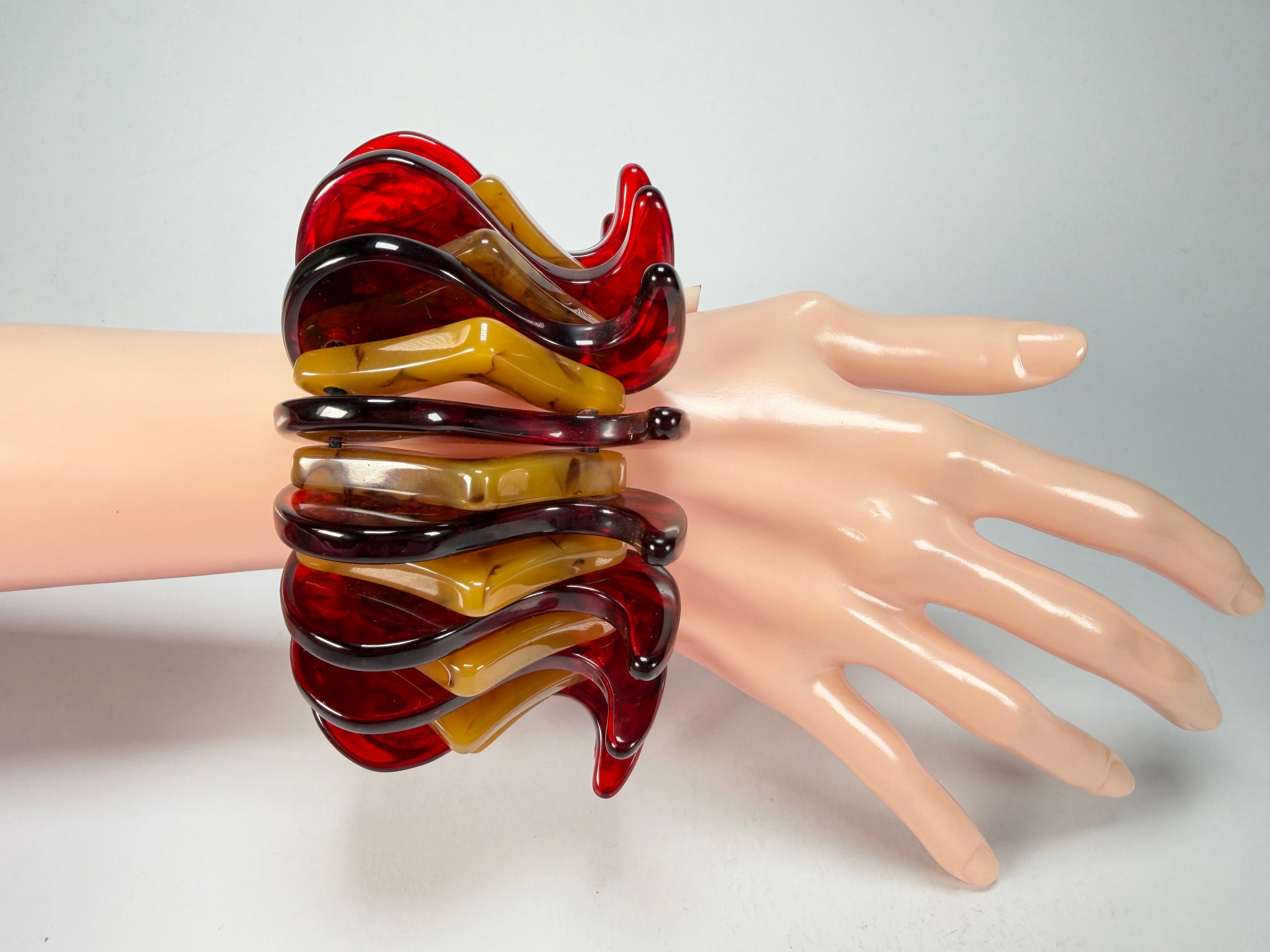 Sobral - Tortoise & Prada "Cogumelo" Studio Creation Elasticated Resin Bracelet ( 000000 )