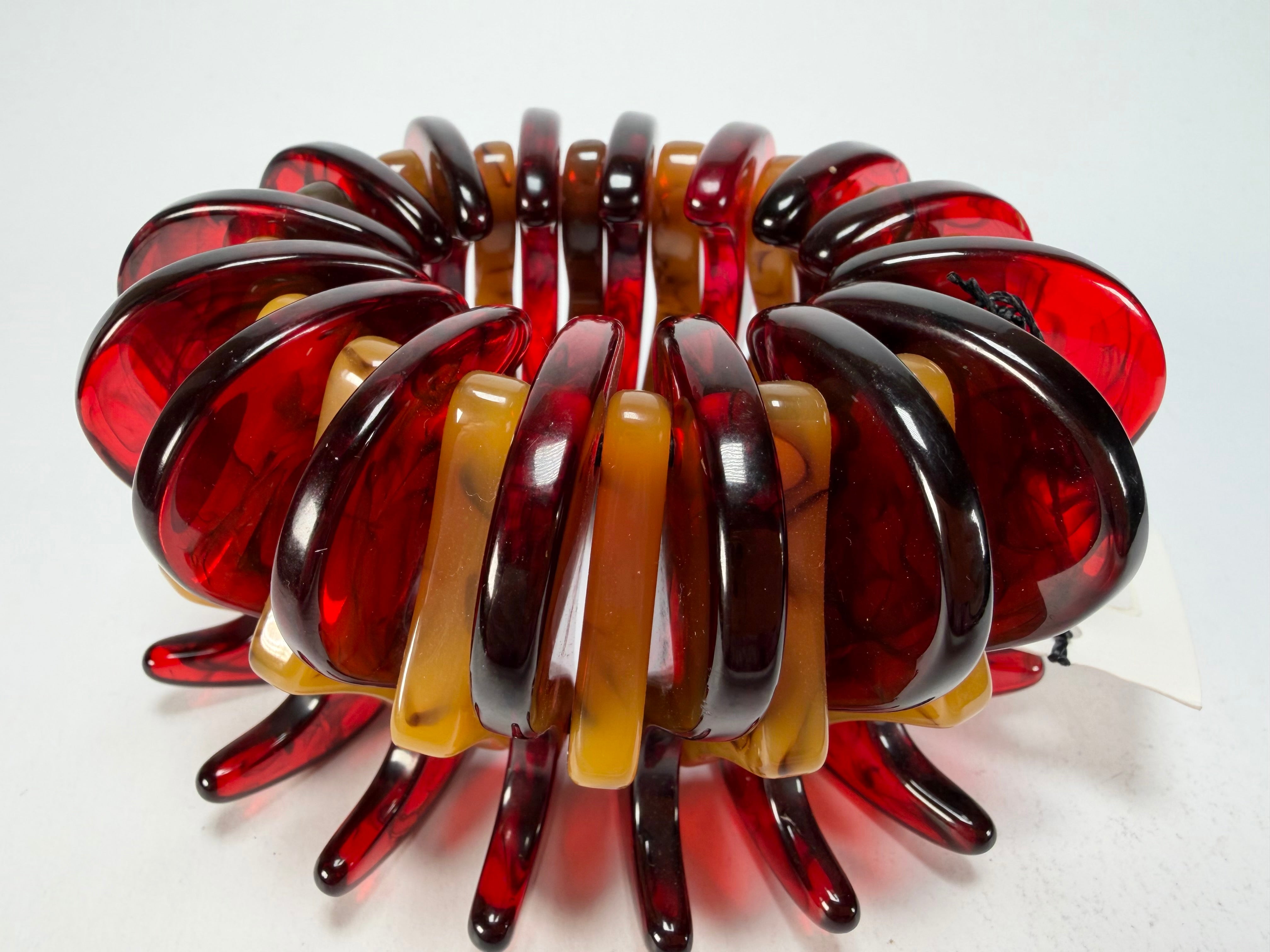 Sobral - Tortoise & Prada "Cogumelo" Studio Creation Elasticated Resin Bracelet ( 000000 )