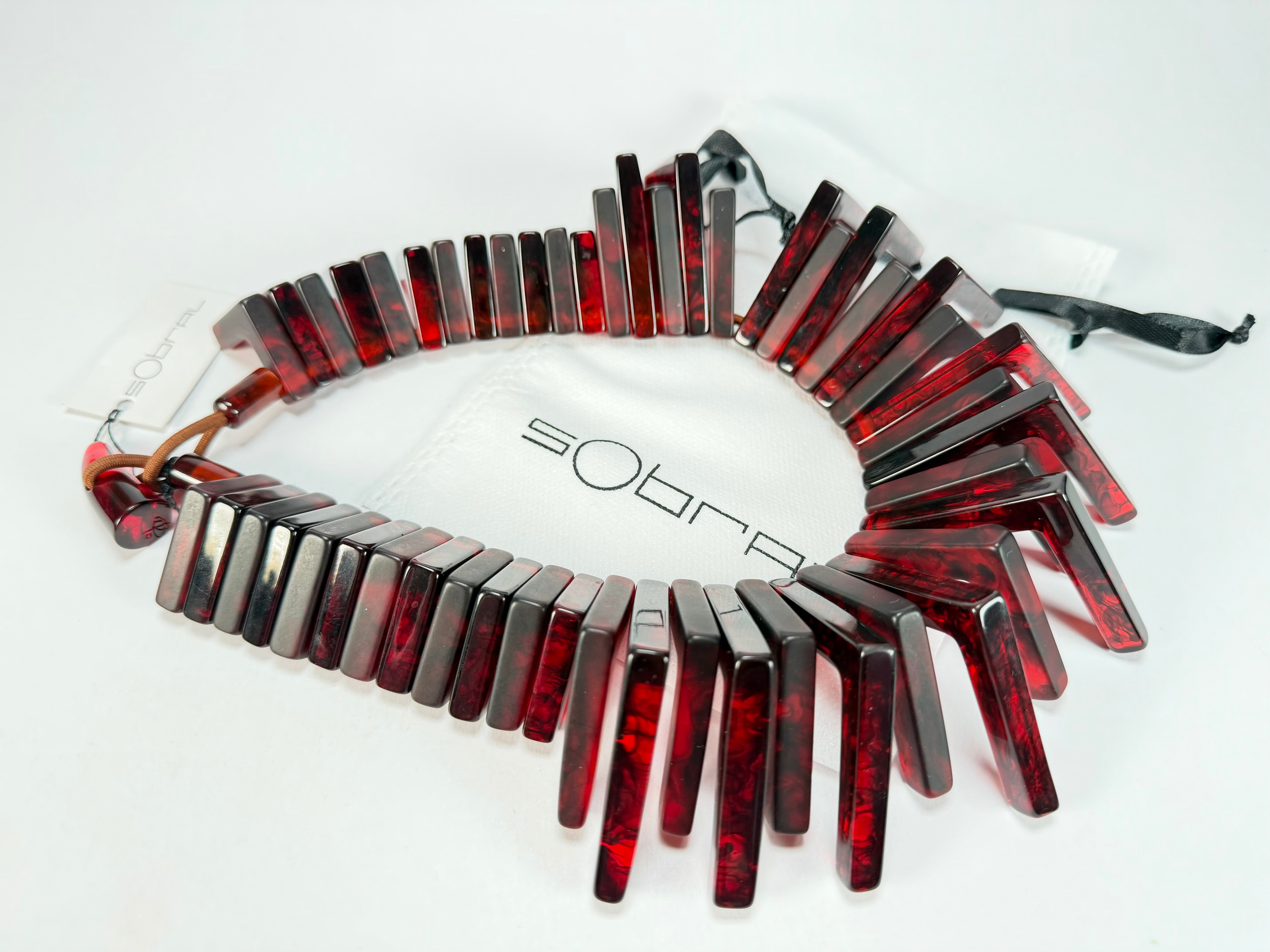 Sobral - Studio Creation "Aranha Tóxica" Black & Dark Red Resin Necklace ( 000000 )