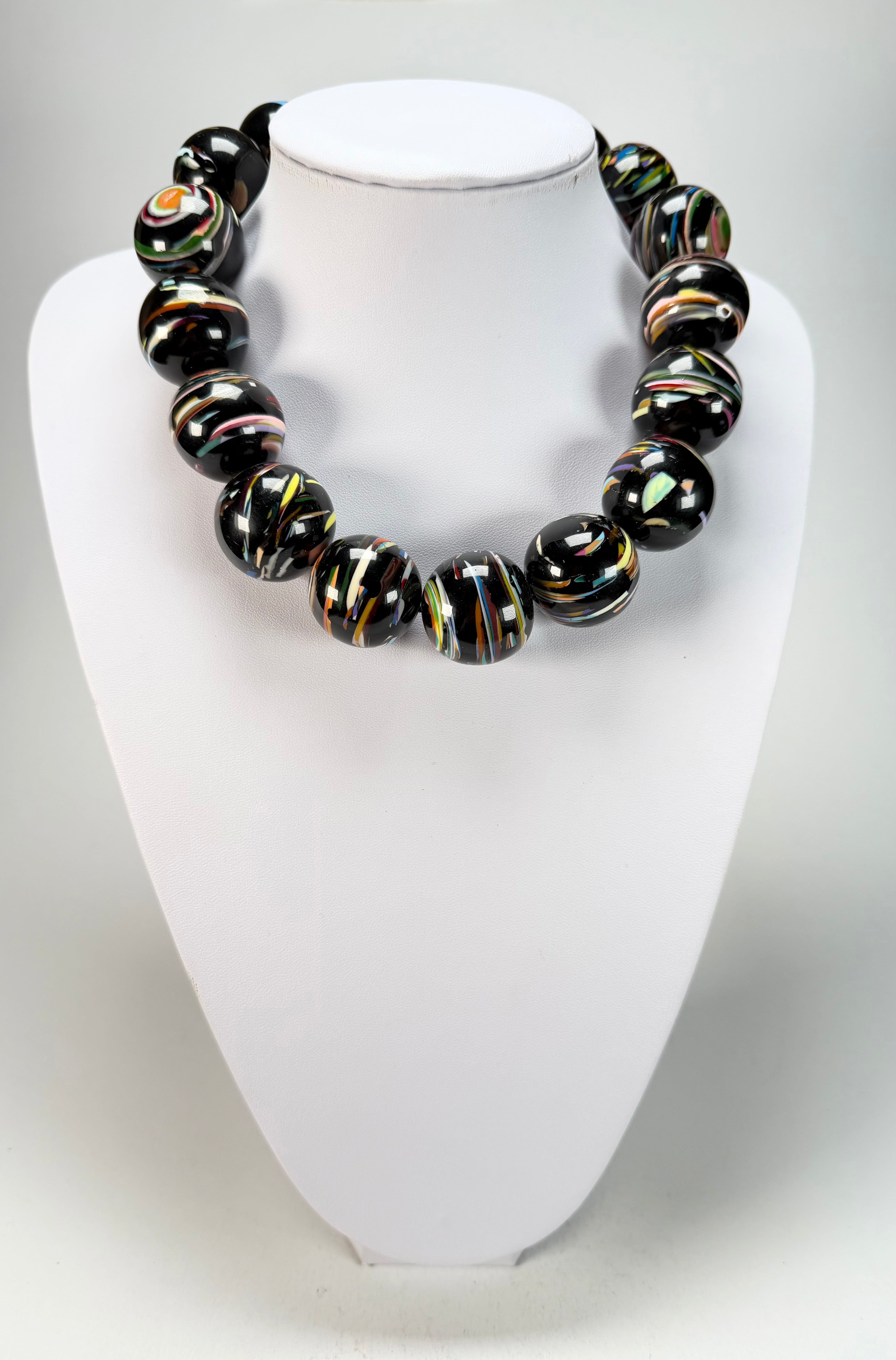 Sobral - Baru "Cluster" Studio Creation Resin Necklace ( 000000 )