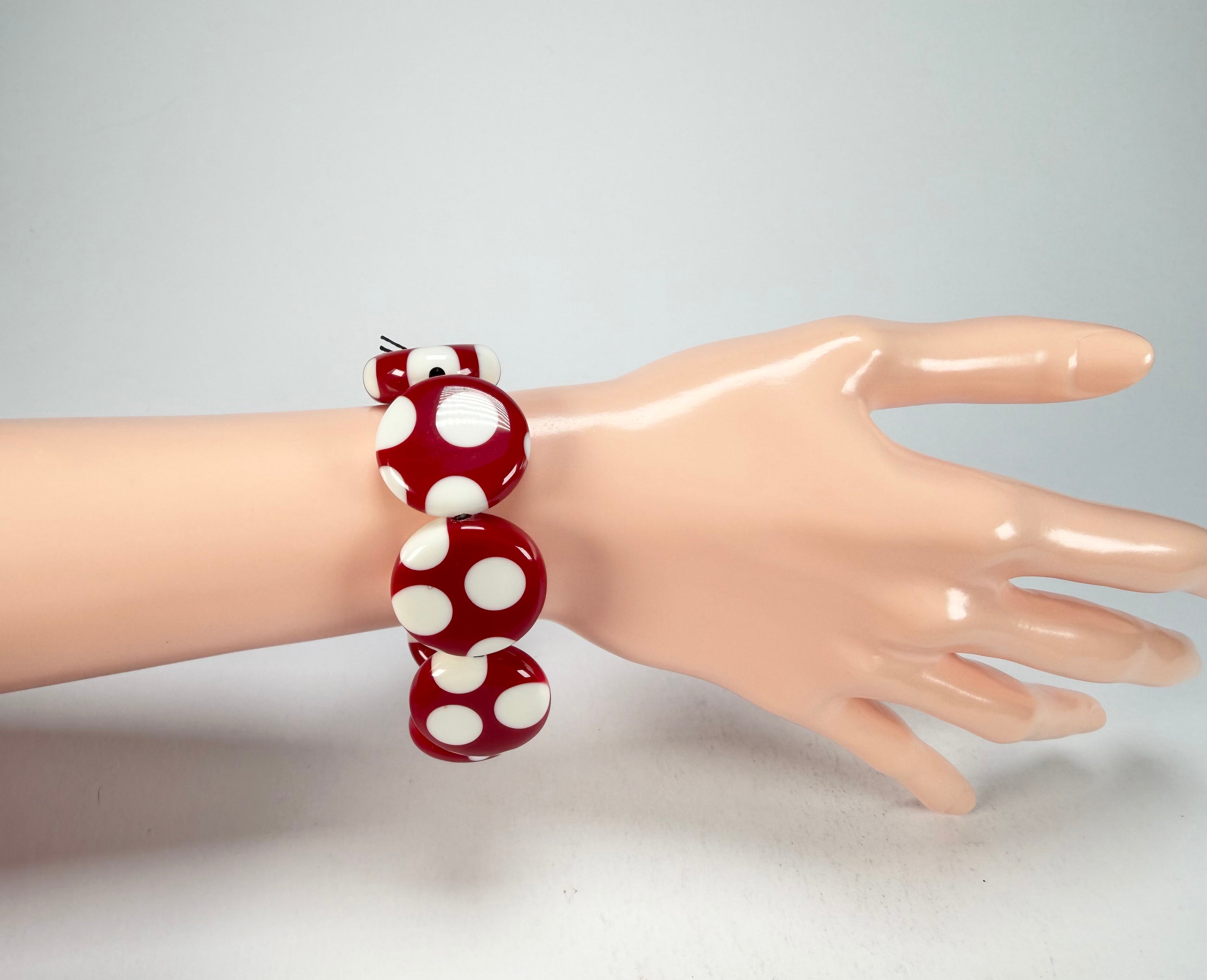 Sobral - Dots "Dots" Red & White Elasticated Resin Bracelet ( 005362 )
