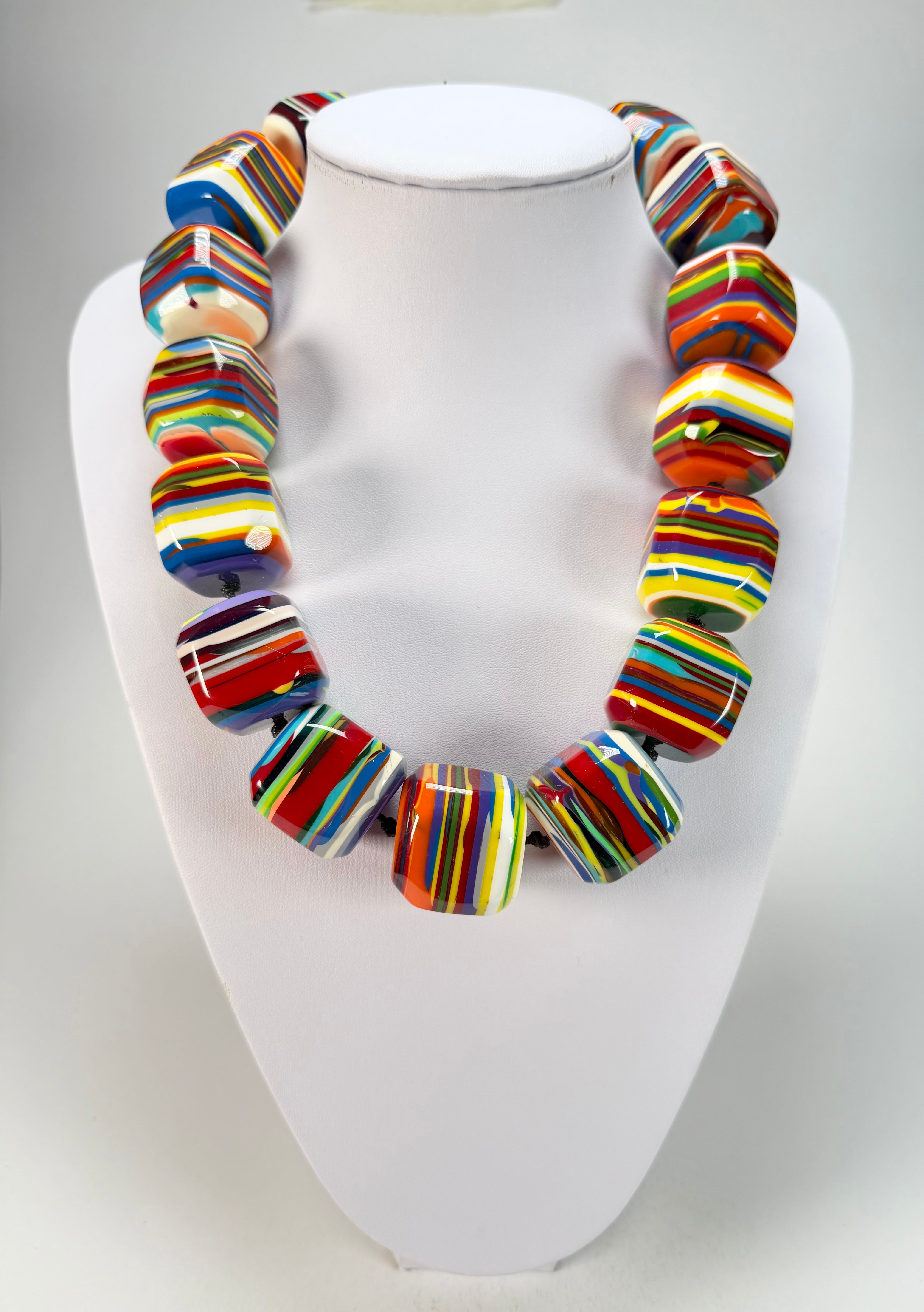Sobral - Pop Art "O Maior" Studio Creation Resin Necklace ( 000000 )