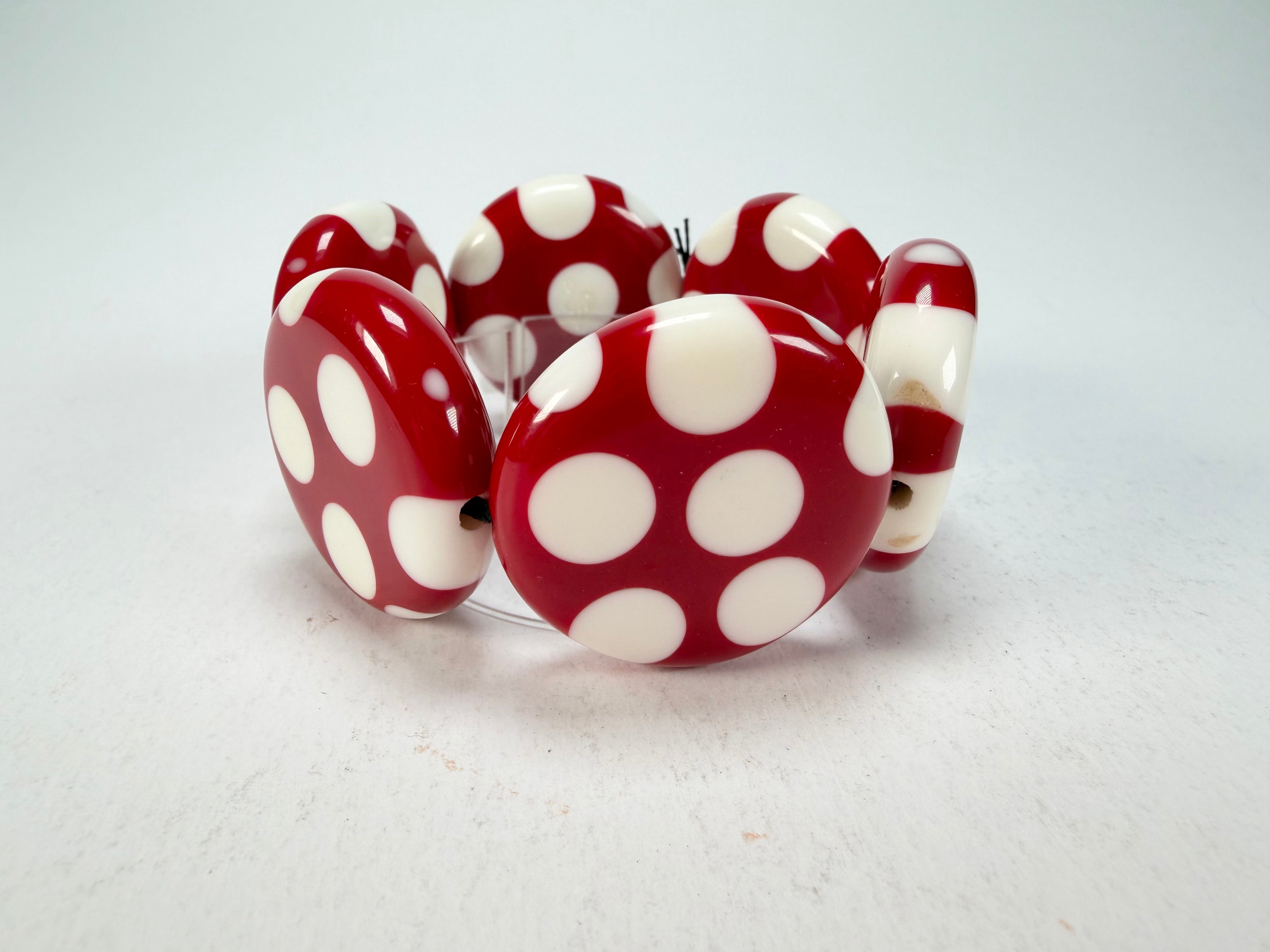 Sobral - Dots "Nº F" Red & White Elasticated Resin Bracelet ( 005361 )