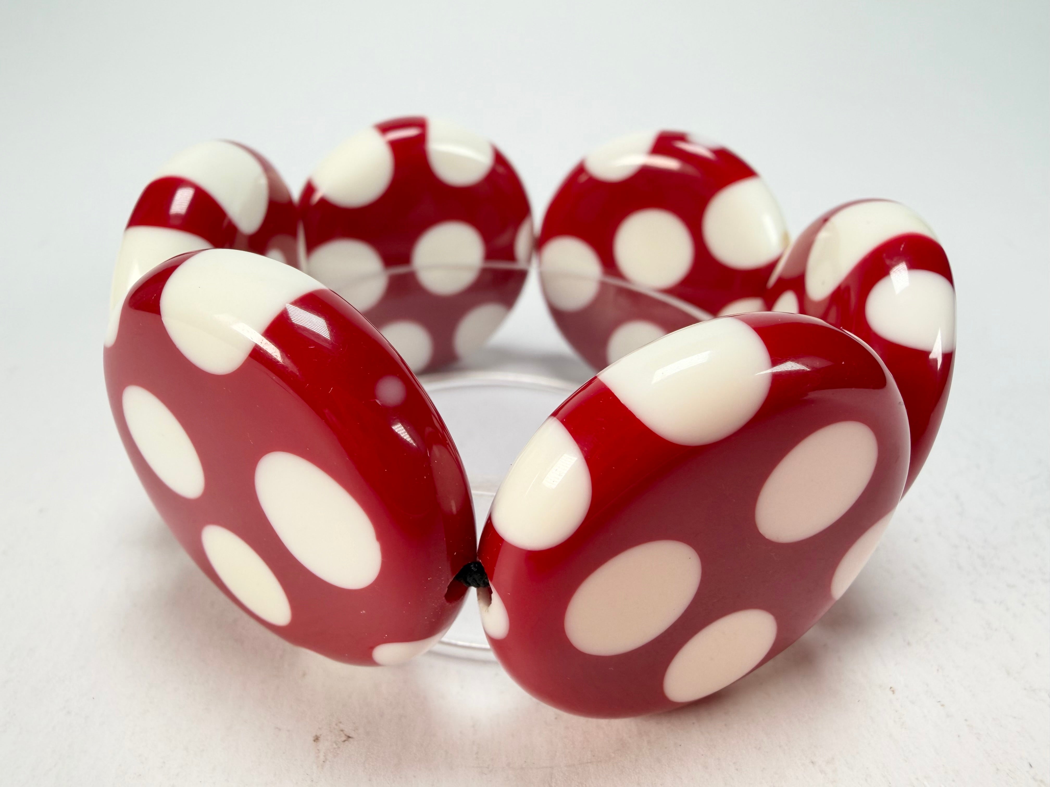Sobral - Dots "Nº F" Red & White Elasticated Resin Bracelet ( 005361 )
