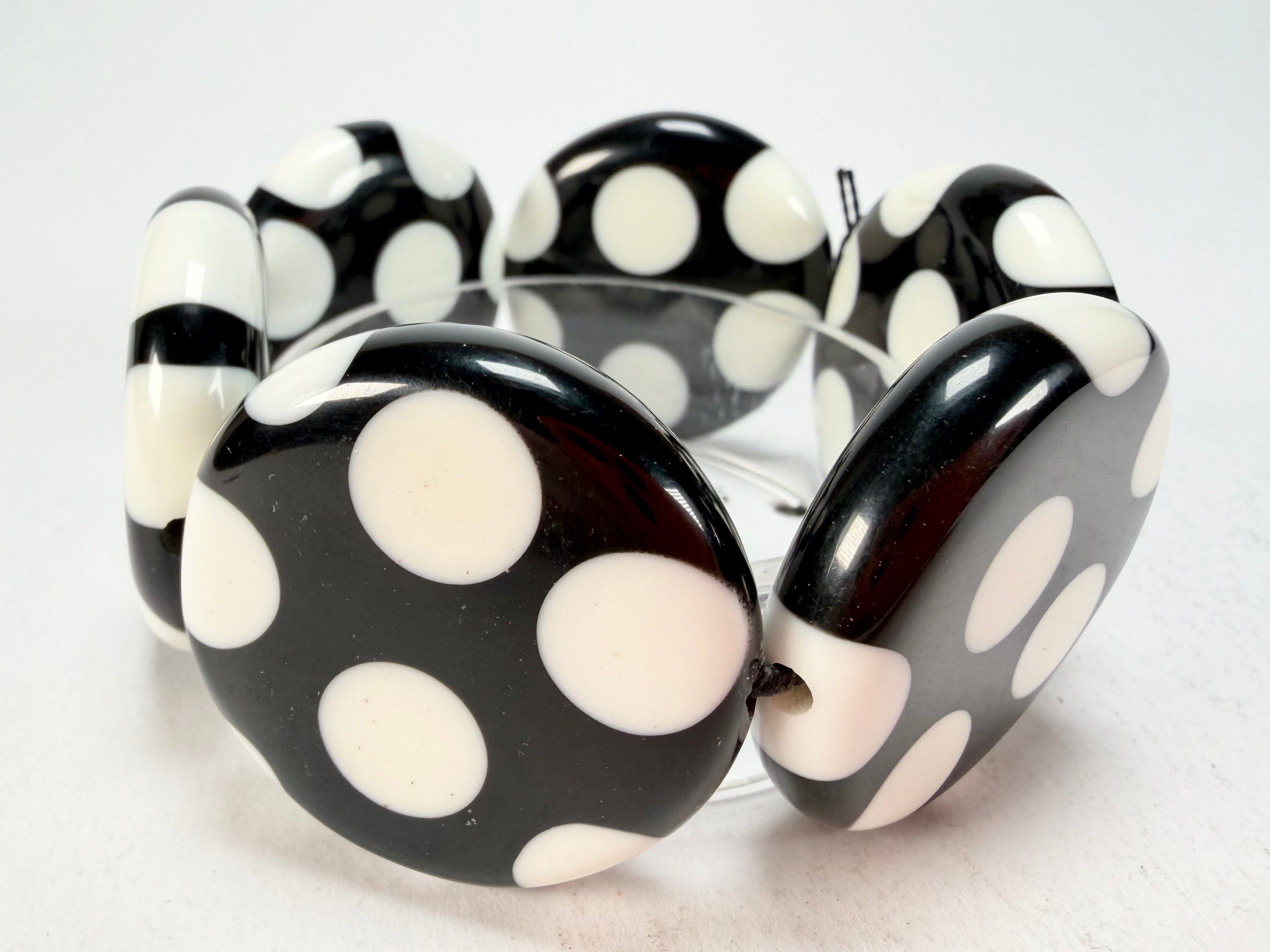 Sobral - Dots "Nº F" Black & White Elasticated Resin Bracelet ( 005361 )