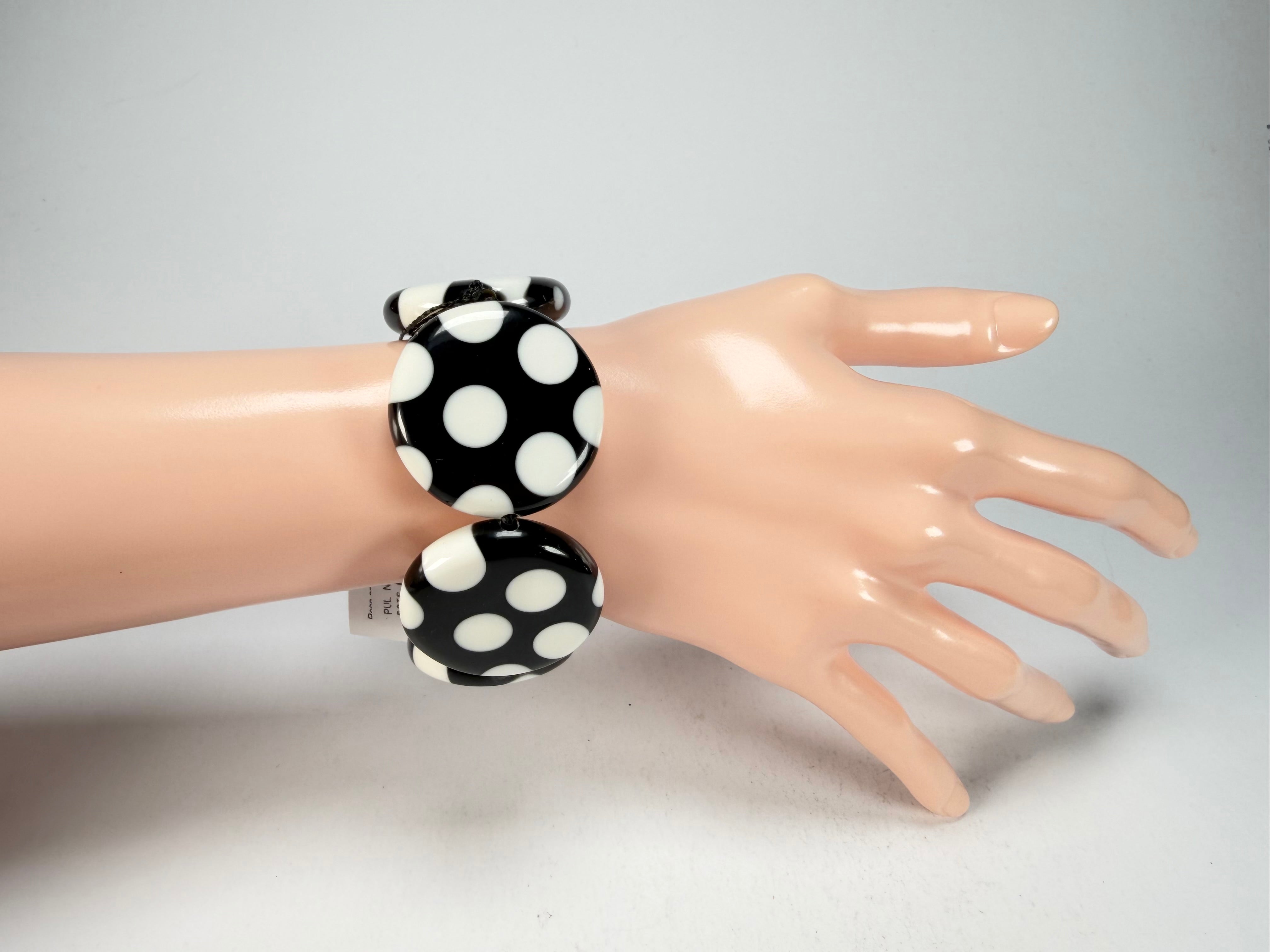 Sobral - Dots "Nº F" Black & White Elasticated Resin Bracelet ( 005361 )