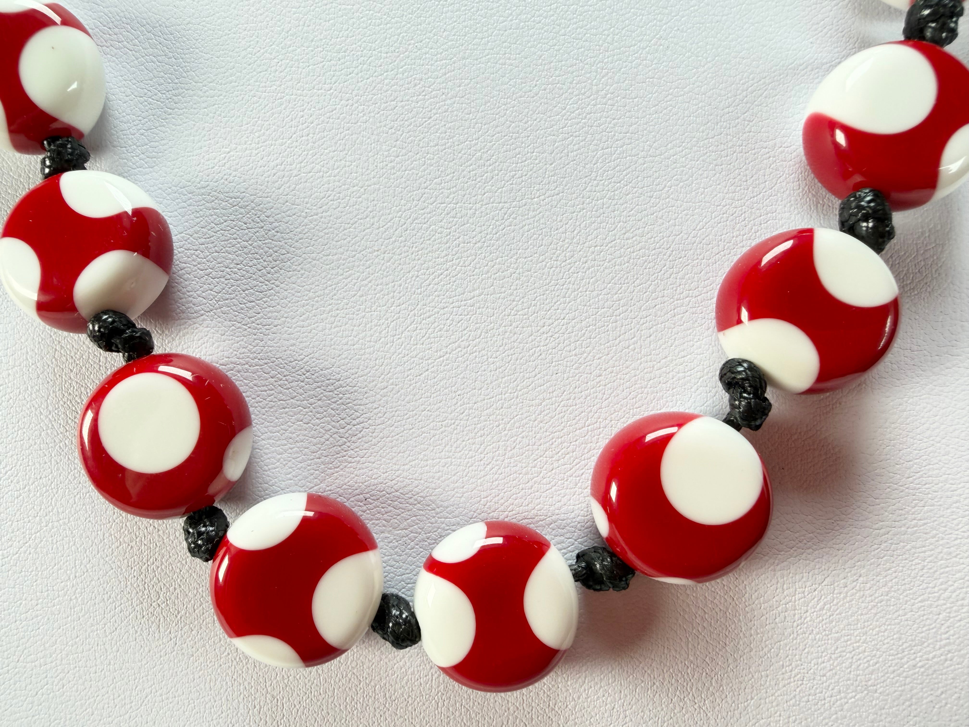 Sobral - Dots "Yoi" Red & White Resin Necklace ( 005358 )