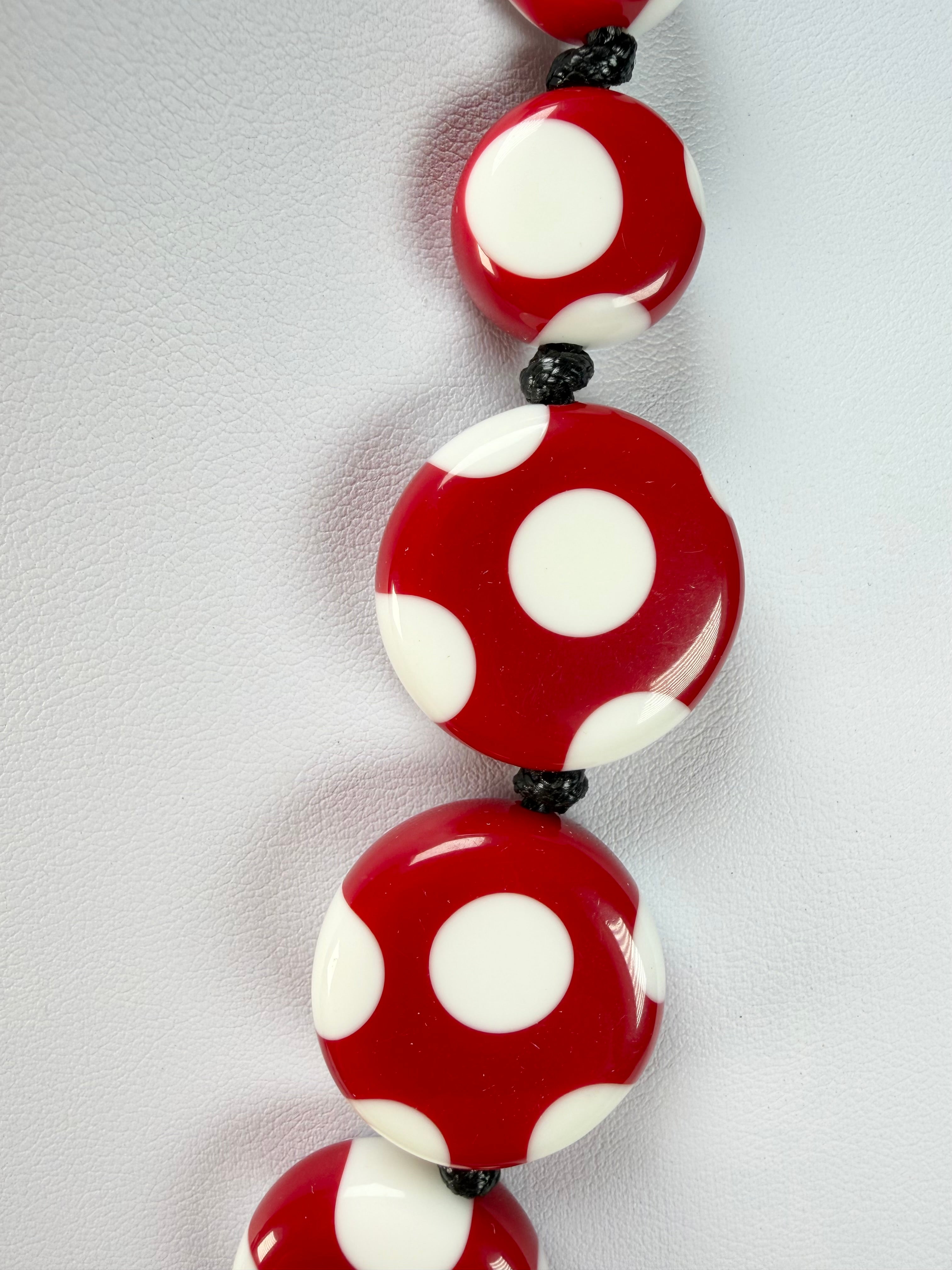 Sobral - Dots "Dots" Red & White Resin Necklace ( 005360 )