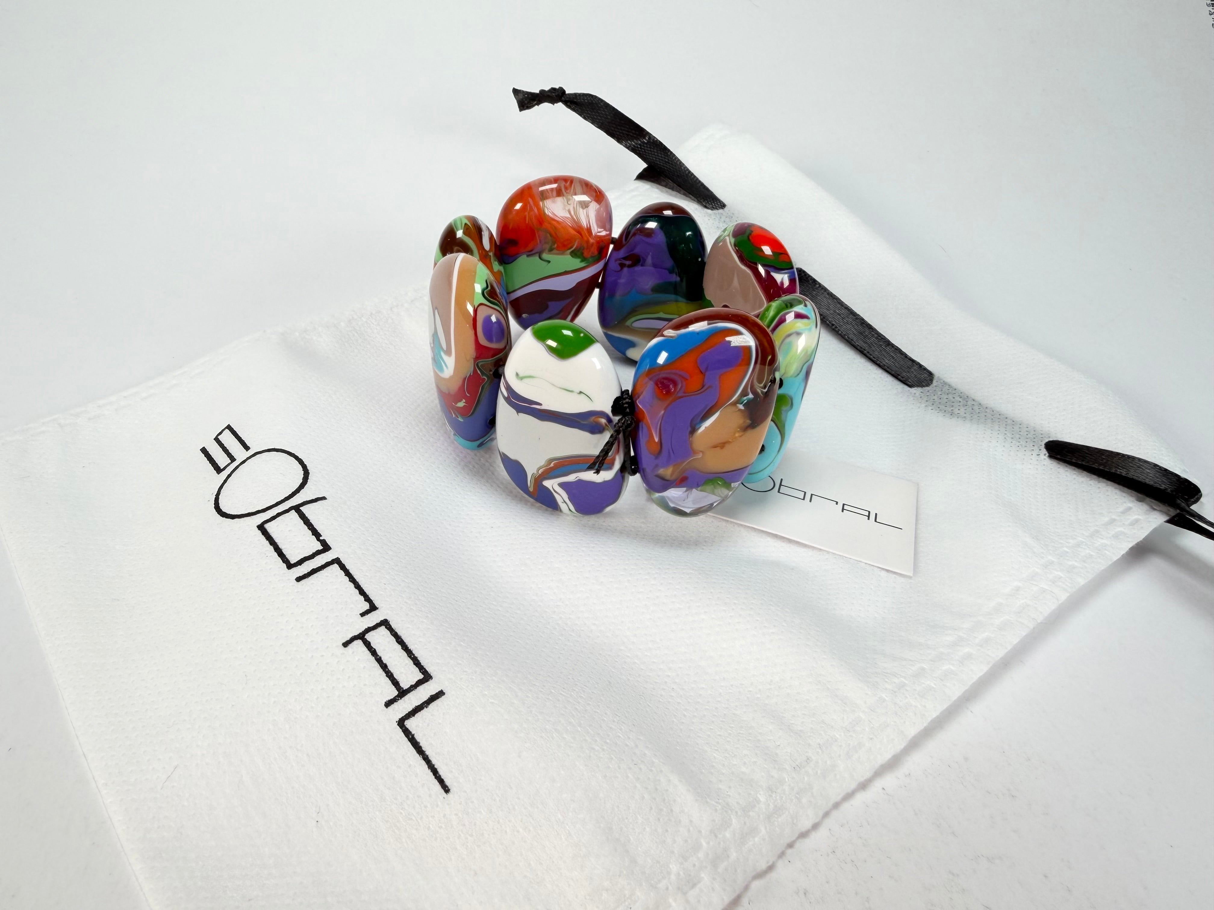 Sobral - Multi-Colour "Folha" Pollock Elasticated Resin Bracelet ( 005519 )