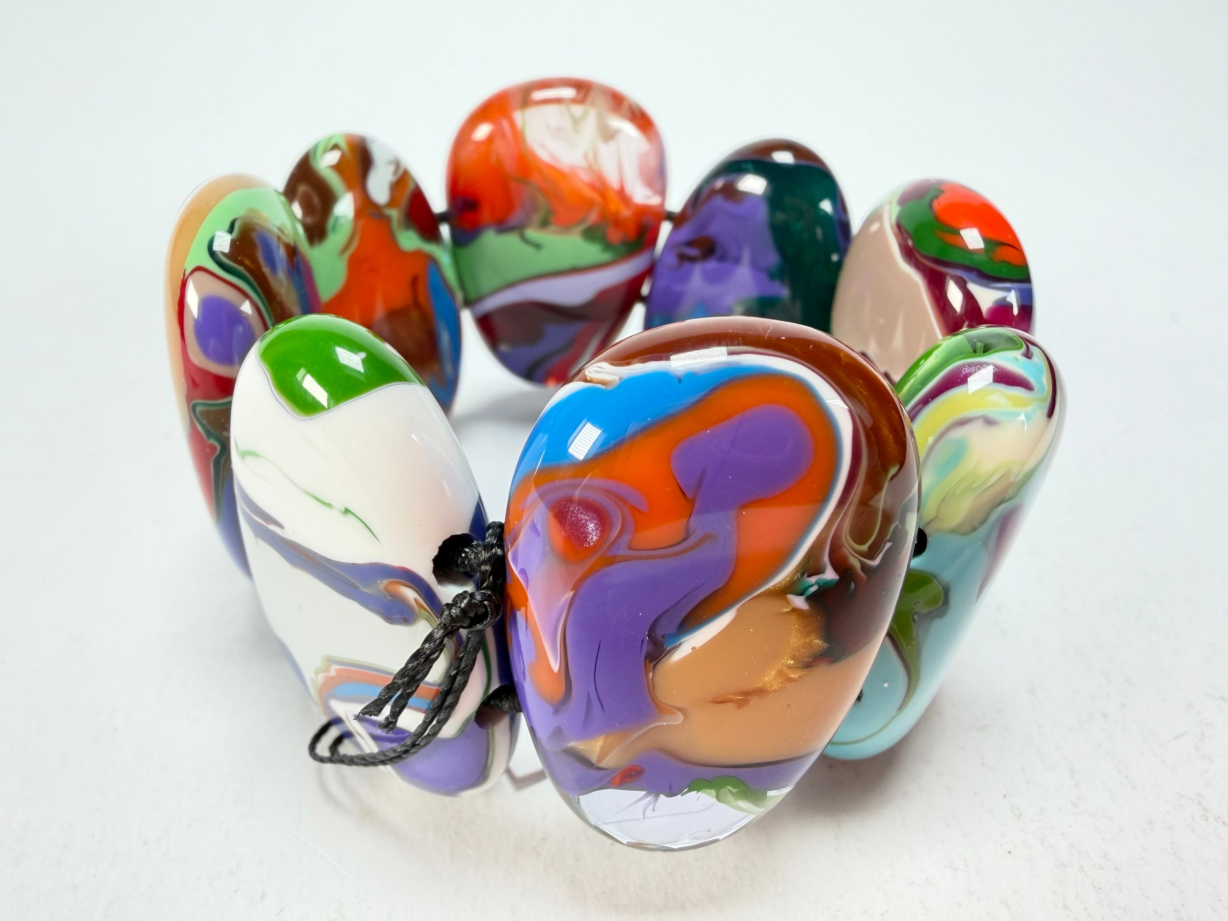 Sobral - Multi-Colour "Folha" Pollock Elasticated Resin Bracelet ( 005519 )