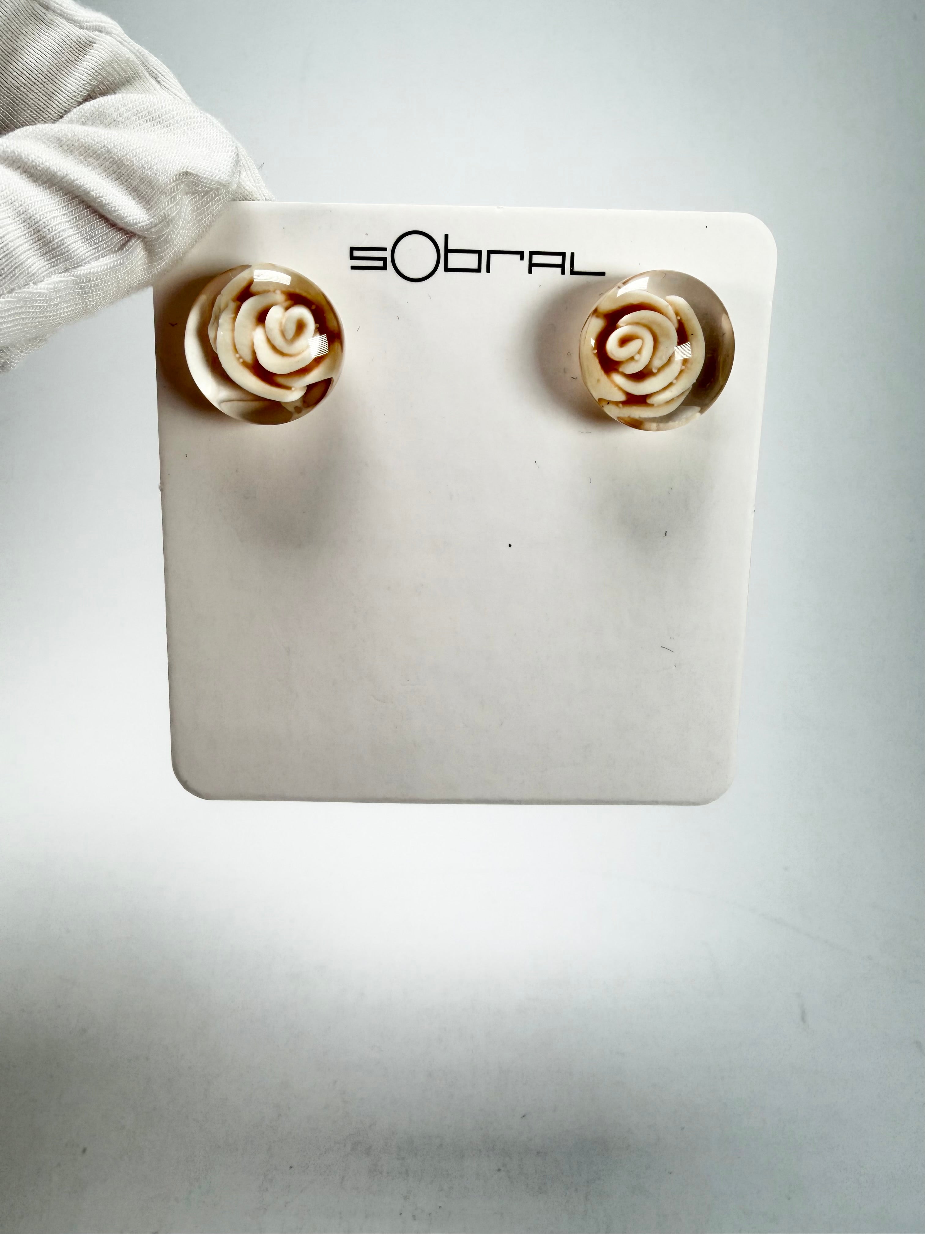 Sobral - Roses "Kalinda" Marfim Resin Earrings ( 003854 )