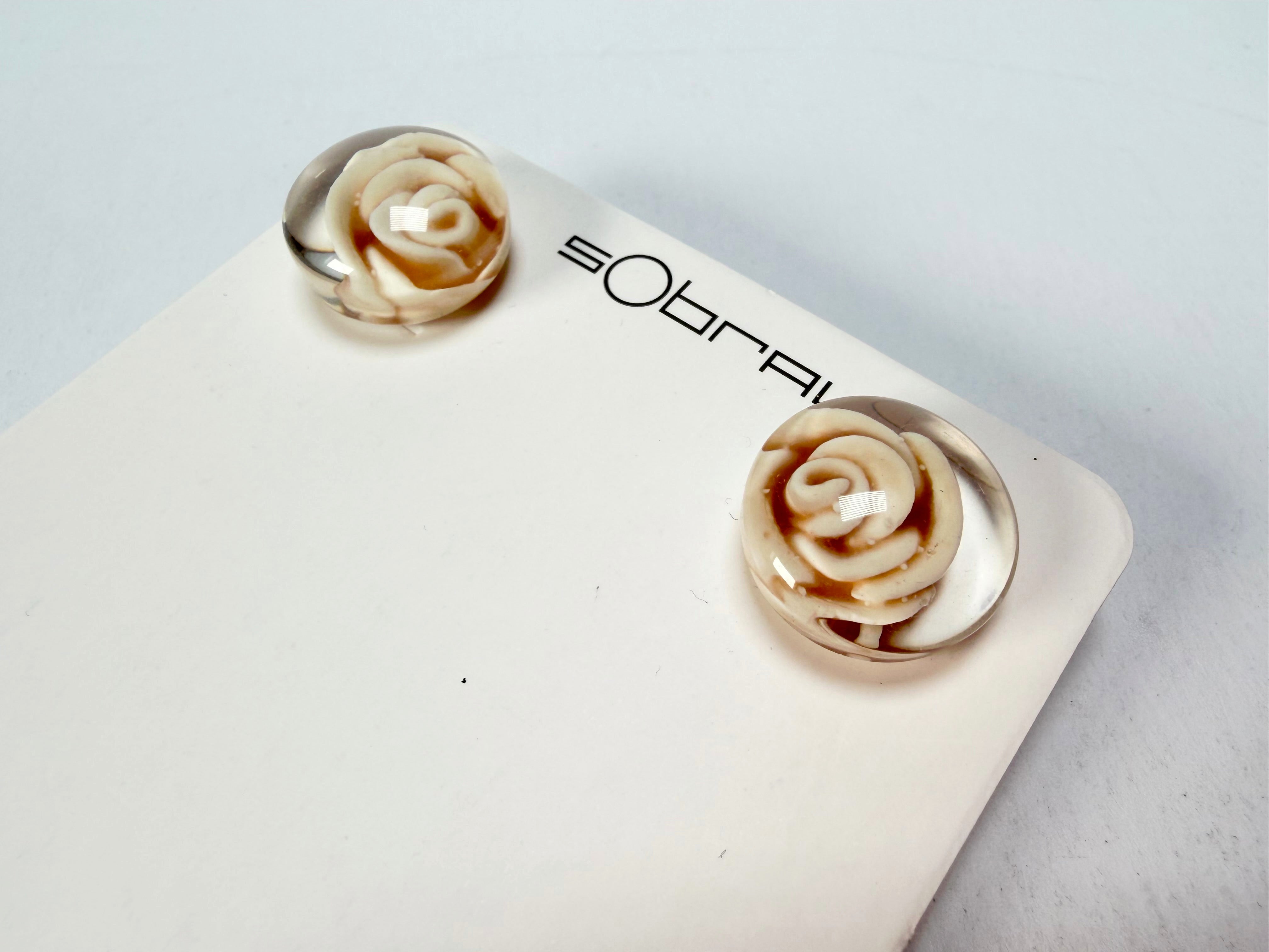 Sobral - Roses "Kalinda" Marfim Resin Earrings ( 003854 )