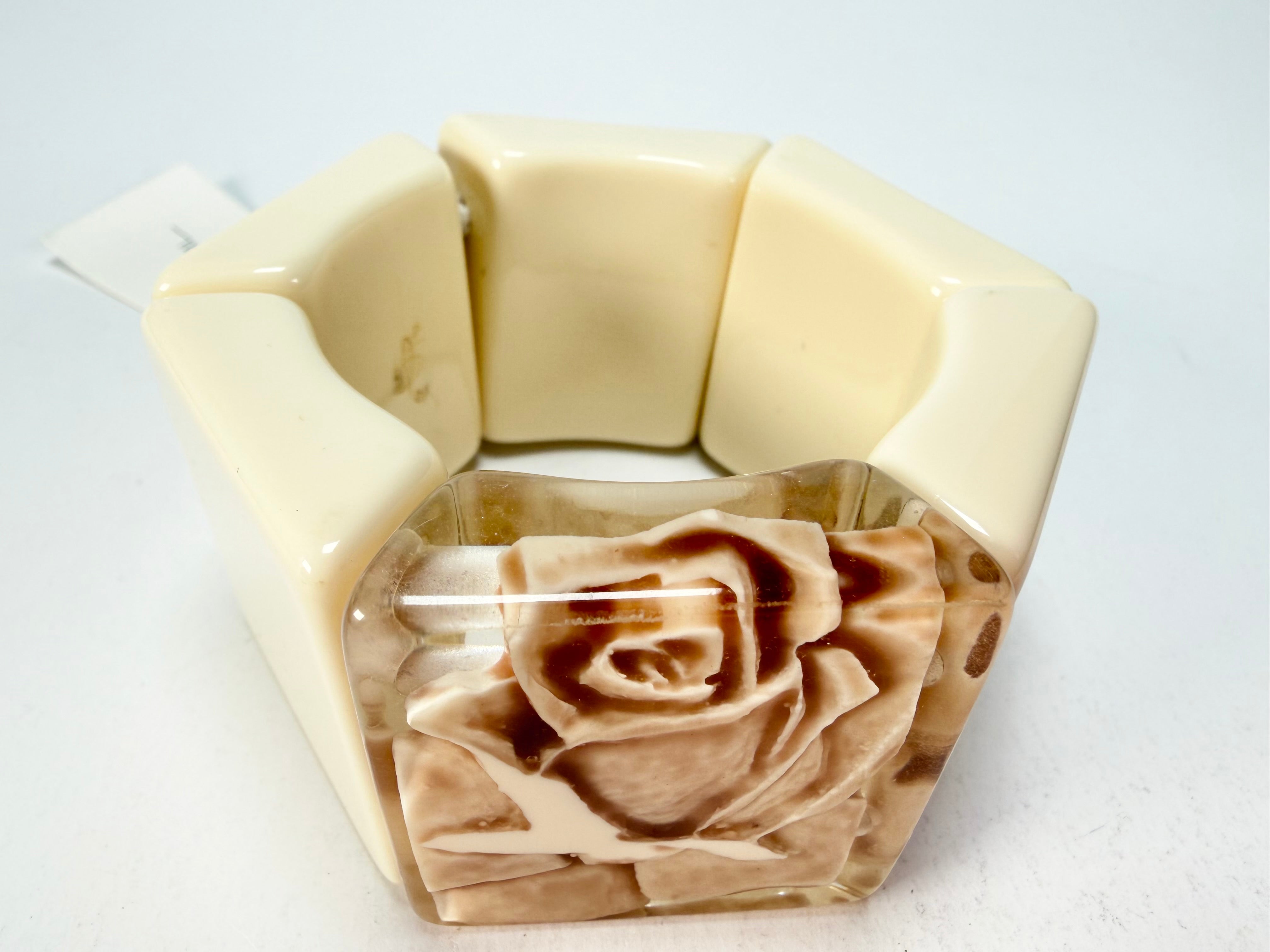 Sobral - Roses "Negra" Marfim Elasticated Resin Bracelet ( 004397 )