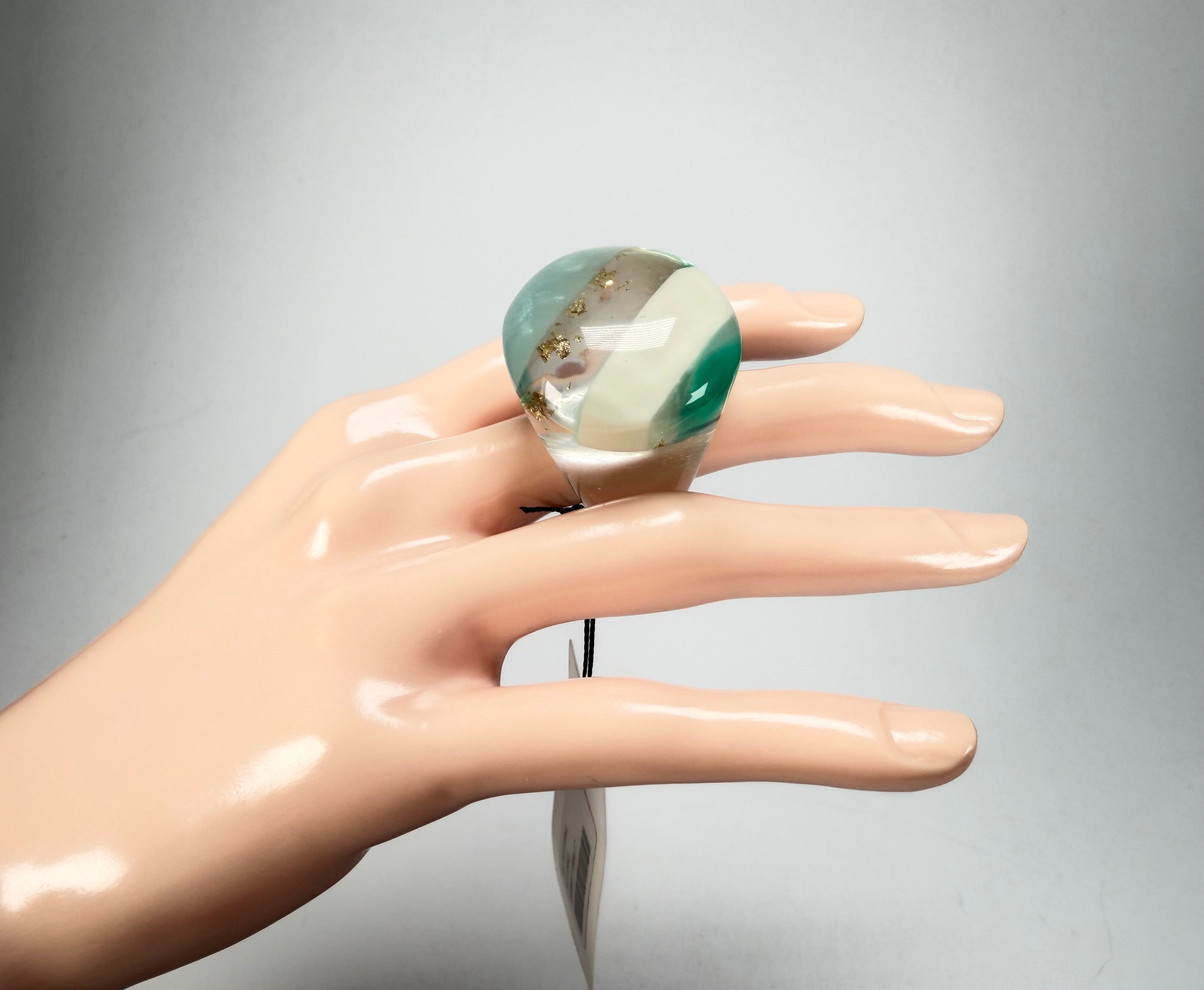 Sobral - Planets "Saturno" Neptune Resin Ring ( 005457 ) - Size UK O / US 7