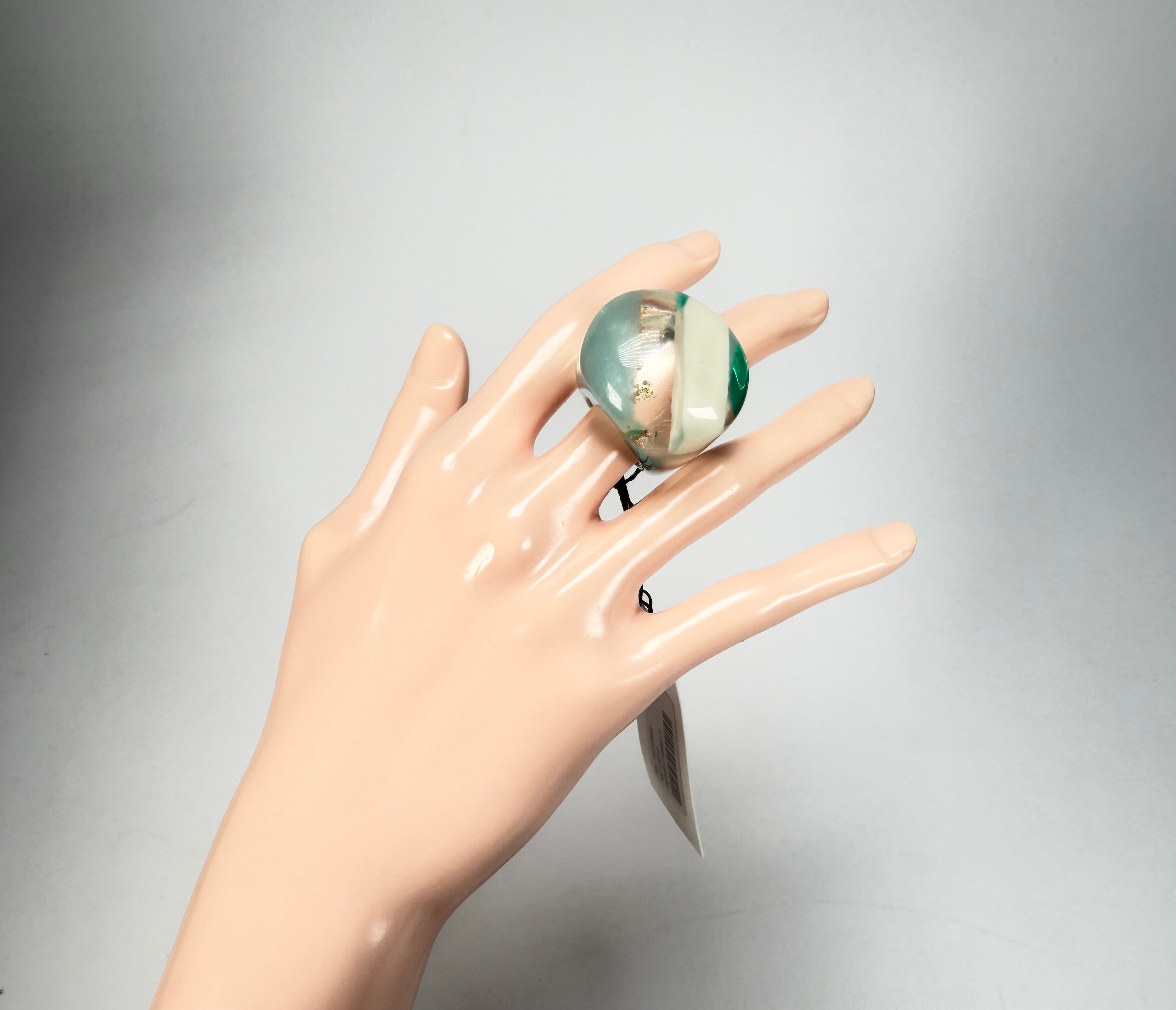 Sobral - Planets "Saturno" Neptune Resin Ring ( 005457 ) - Size UK O / US 7
