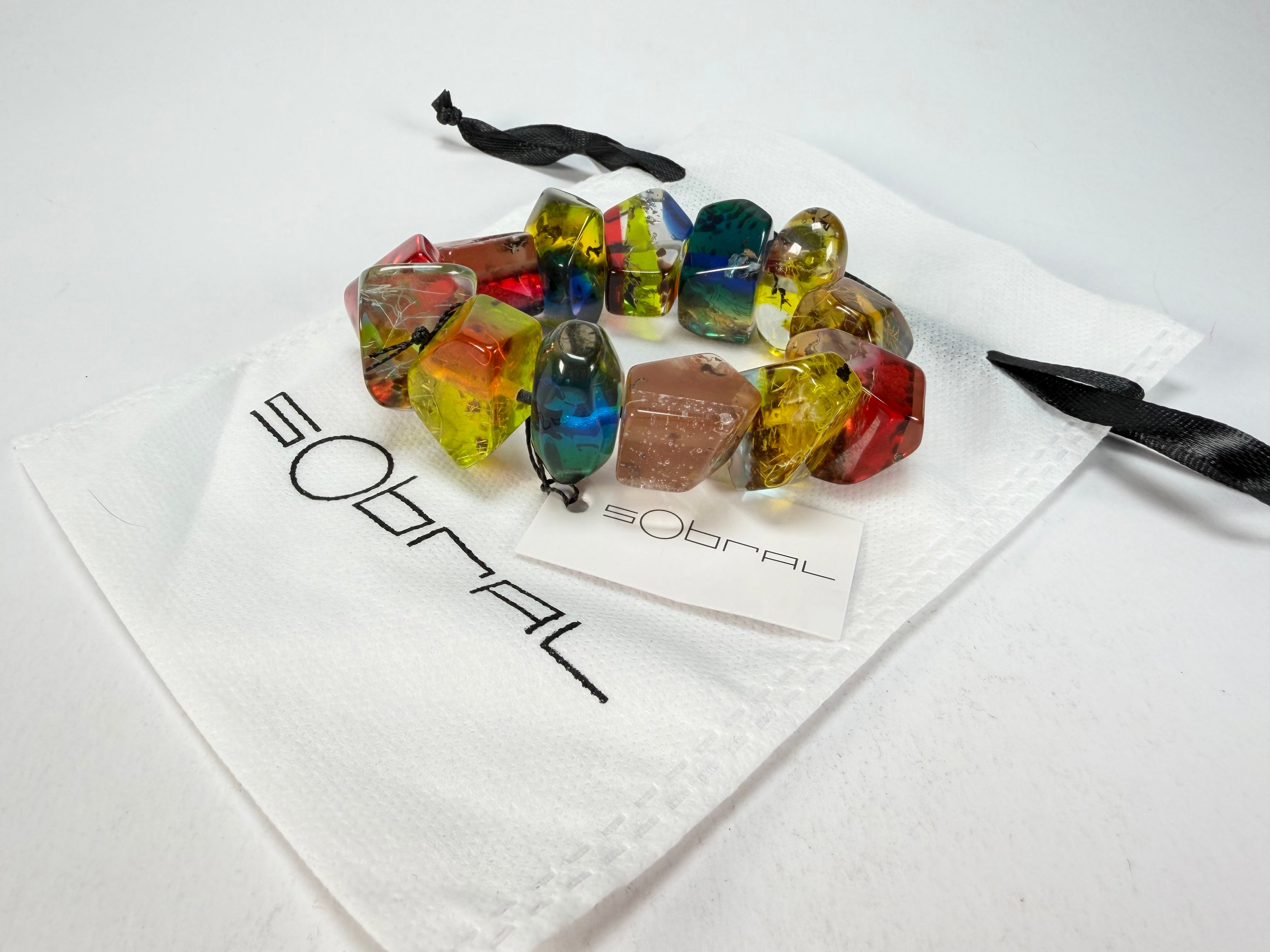 Sobral - Sobralita "Indian-ita" Studio Creation Elasticated Resin Bracelet ( 000000 )