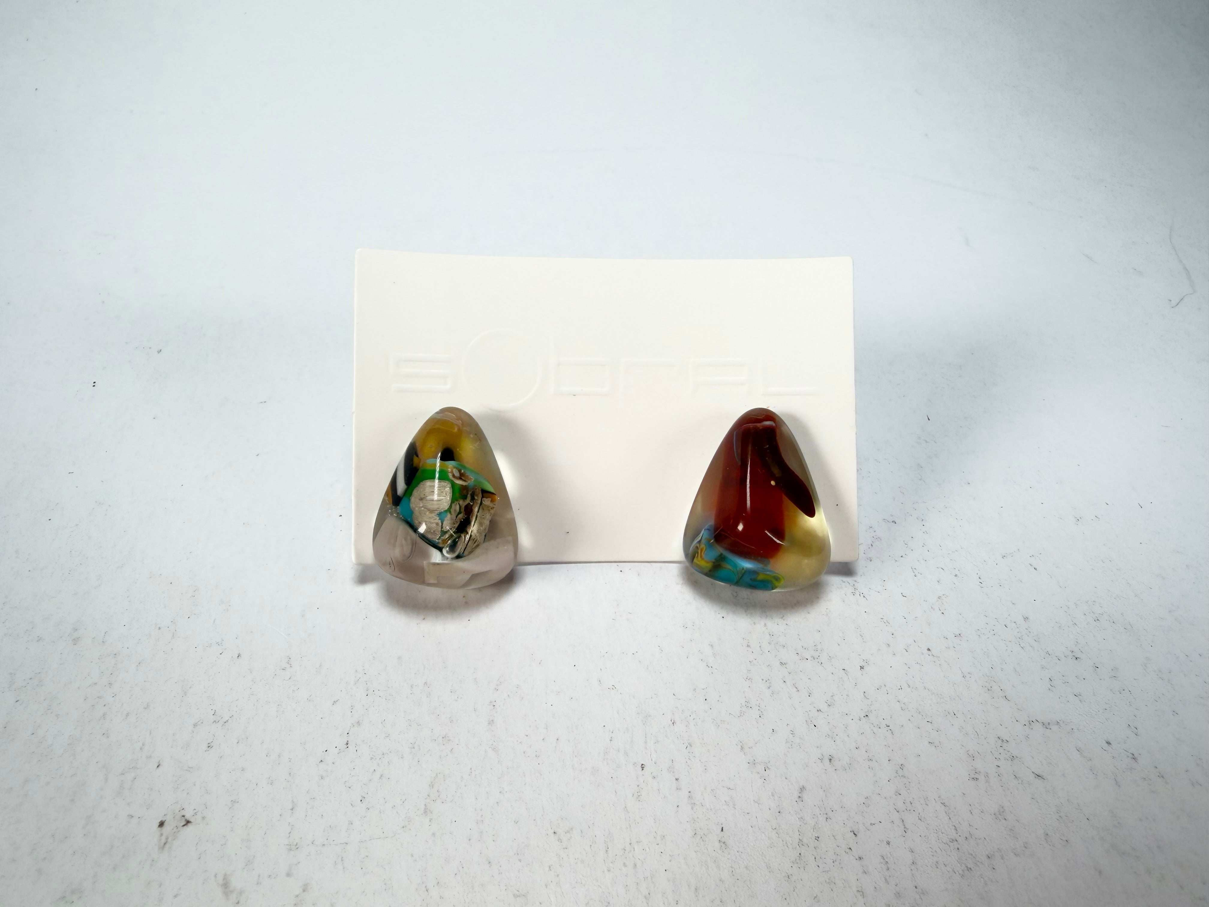 Sobral - Past Present "Pequeno Diamante" Resin Earrings ( 003600 )