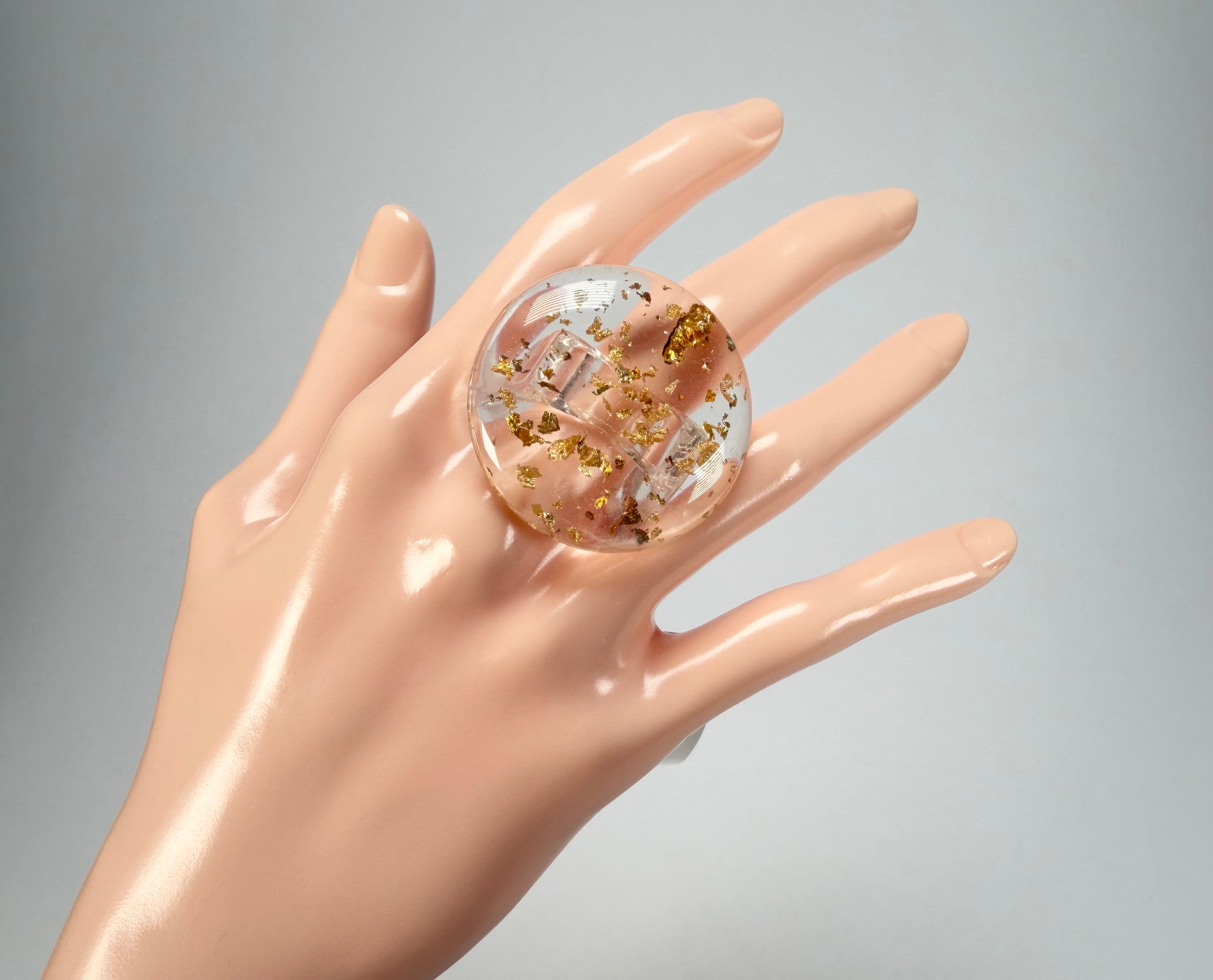 Sobral - Metalique "Bead" Resin Ring ( 004764 ) - Size UK P / US 7.5