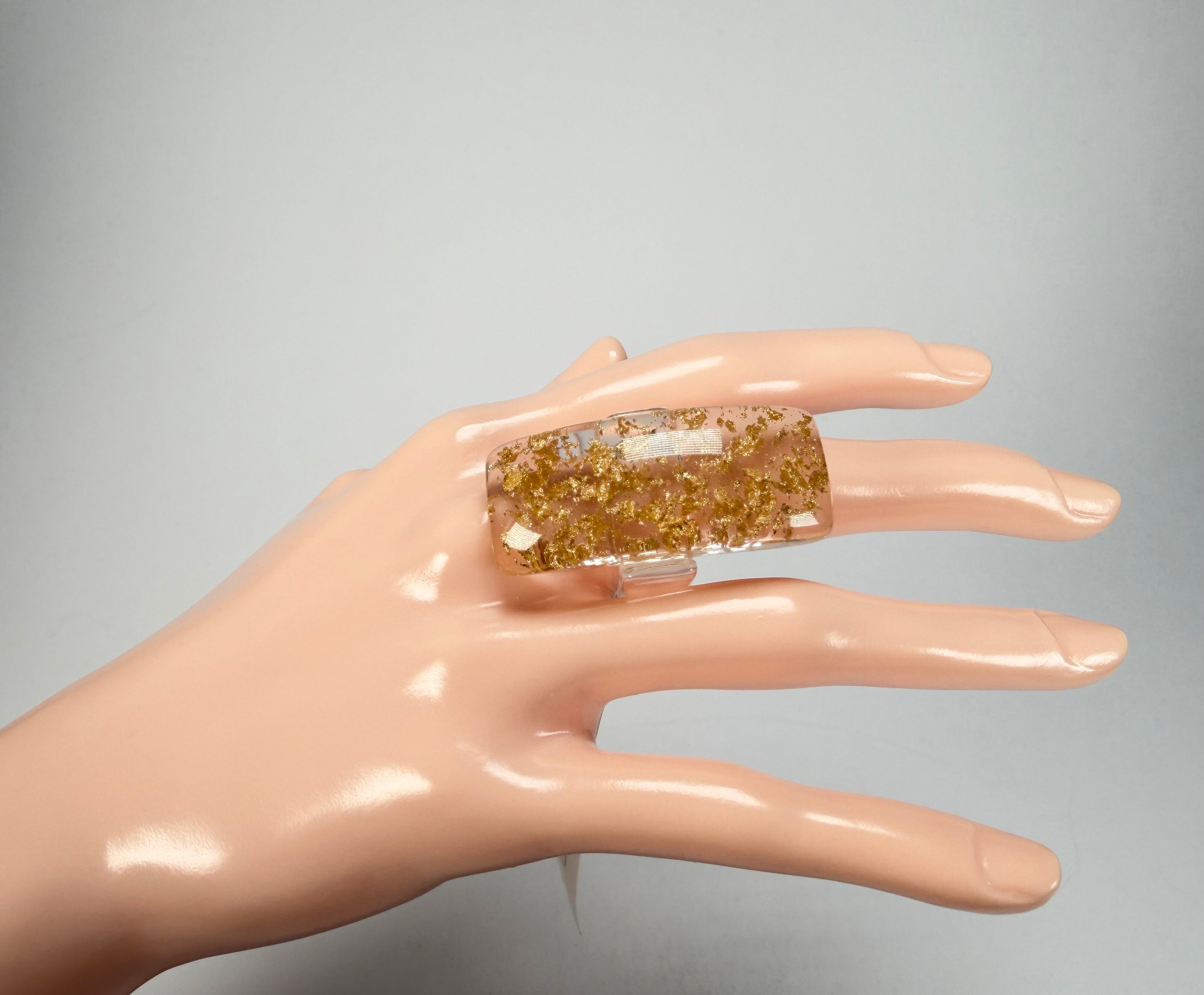 Sobral - Metalique "Sandra" Resin Ring ( 004769 ) - Size UK P / US 7.5
