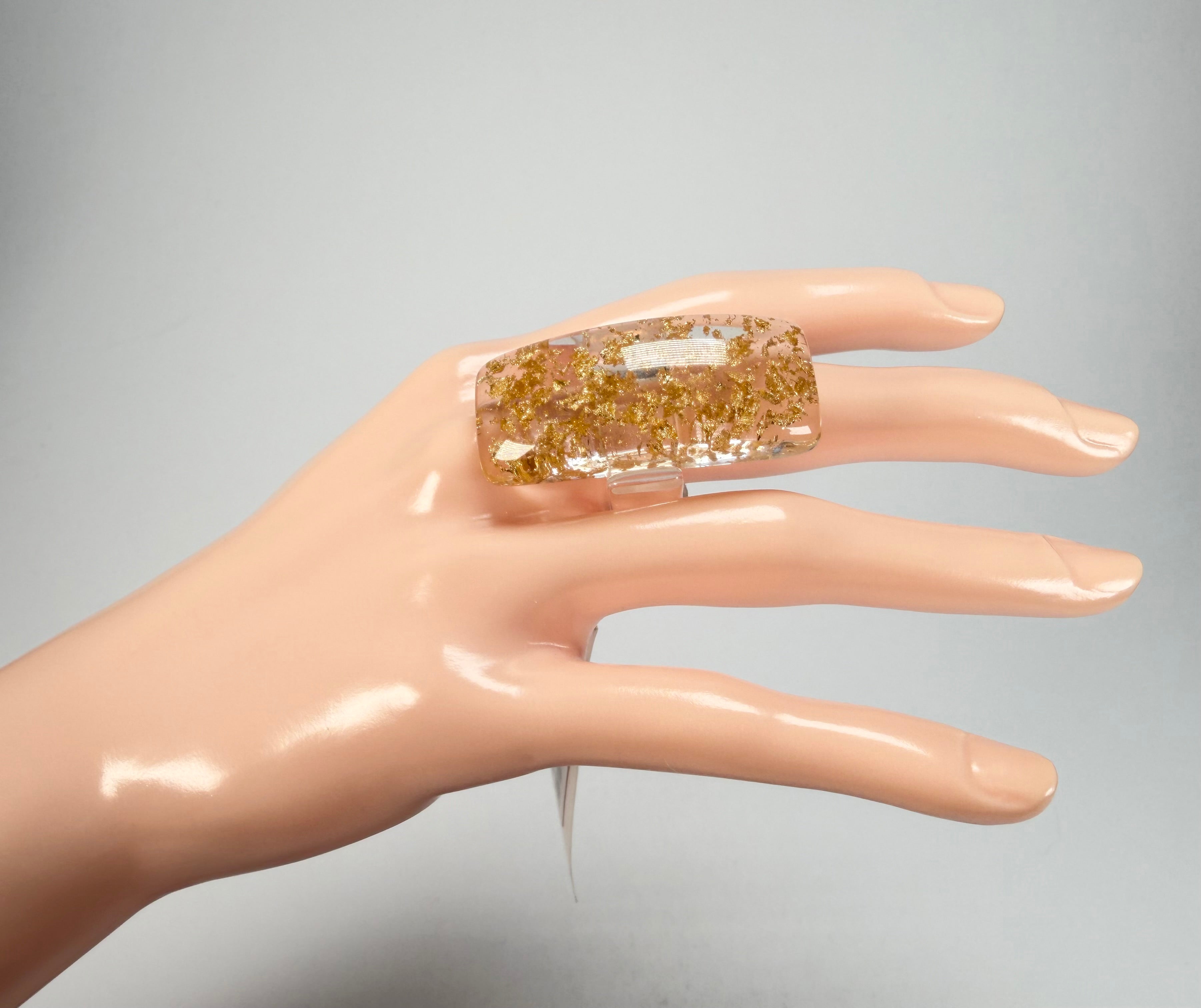 Sobral - Metalique "Sandra" Resin Ring ( 004769 ) - Size UK P / US 7.5