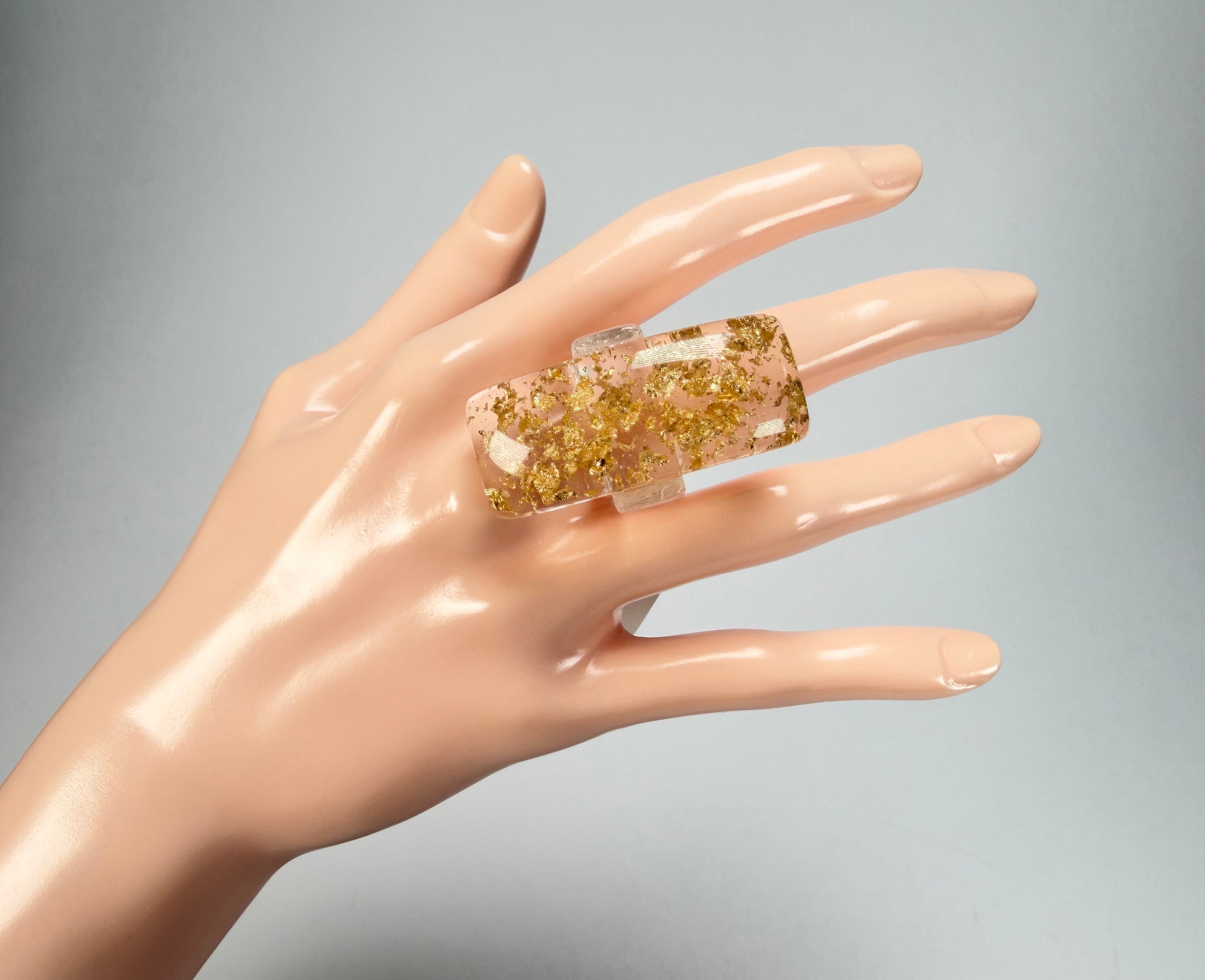 Sobral - Metalique "Sandra" Resin Ring ( 004769 ) - Size UK R / US 8.5