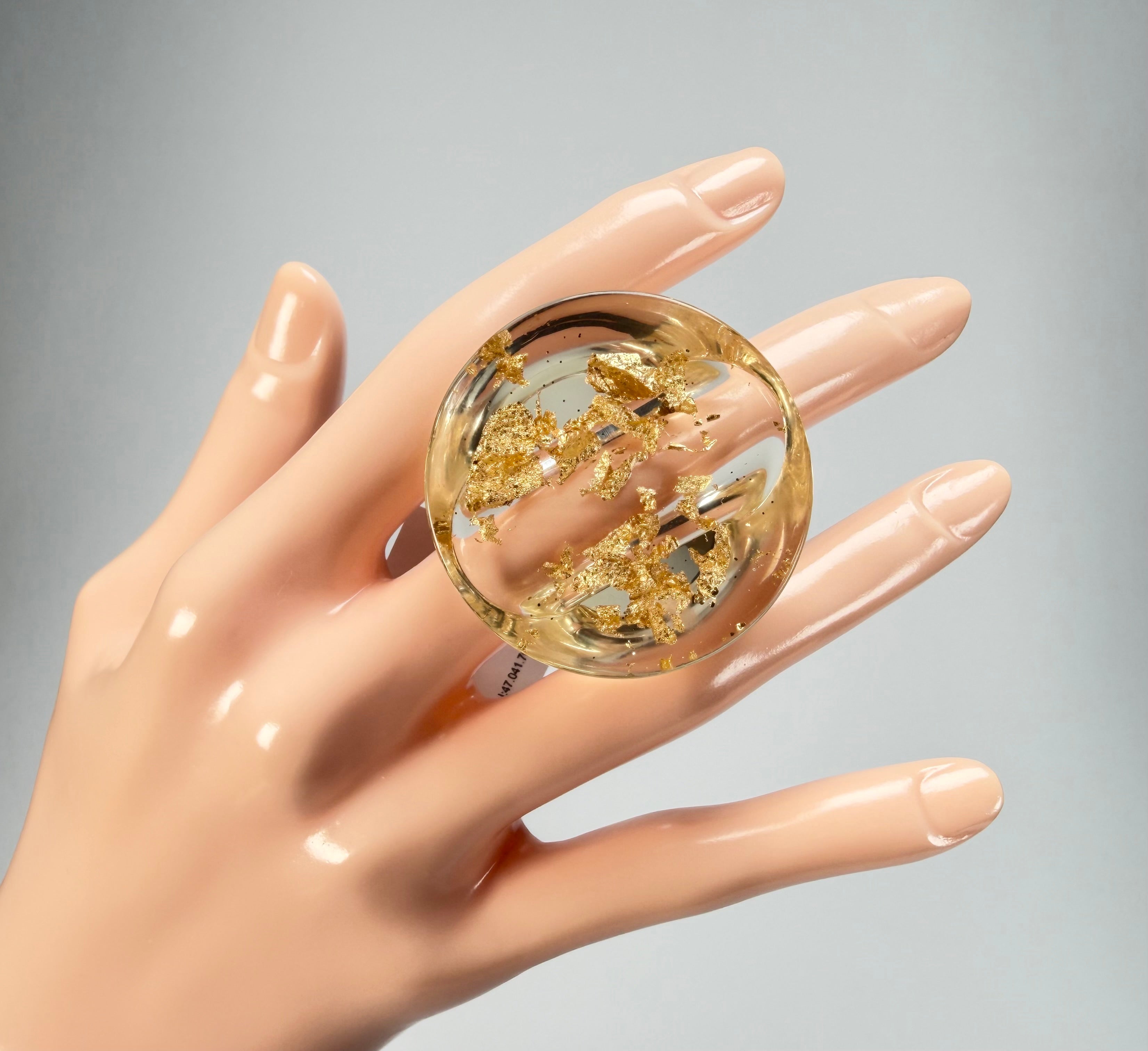 Sobral - Metalique "Cone" Resin Ring ( 000000 ) - Size UK N / US 7